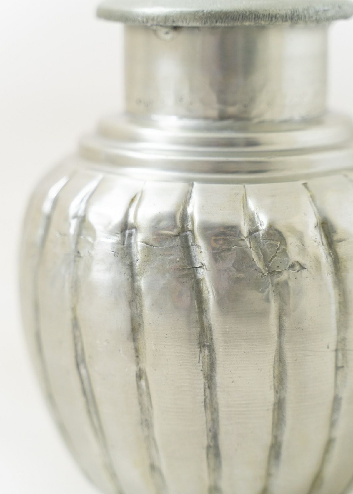 Aluminum Vase Ribbed Small