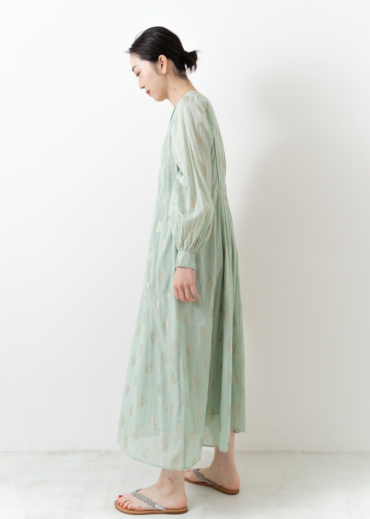 Cotton Voile Foil Flower Print Gather Dress | Pasand by ne Quittez
