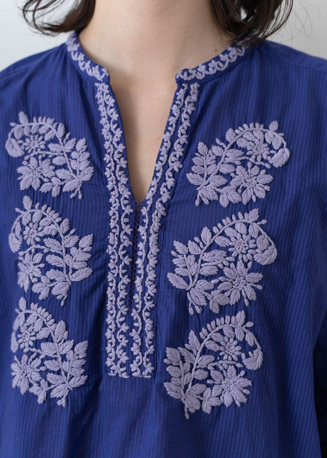Chikan Embroidery Blouse | Pasand by ne Quittez pas | パサンドバイ ...