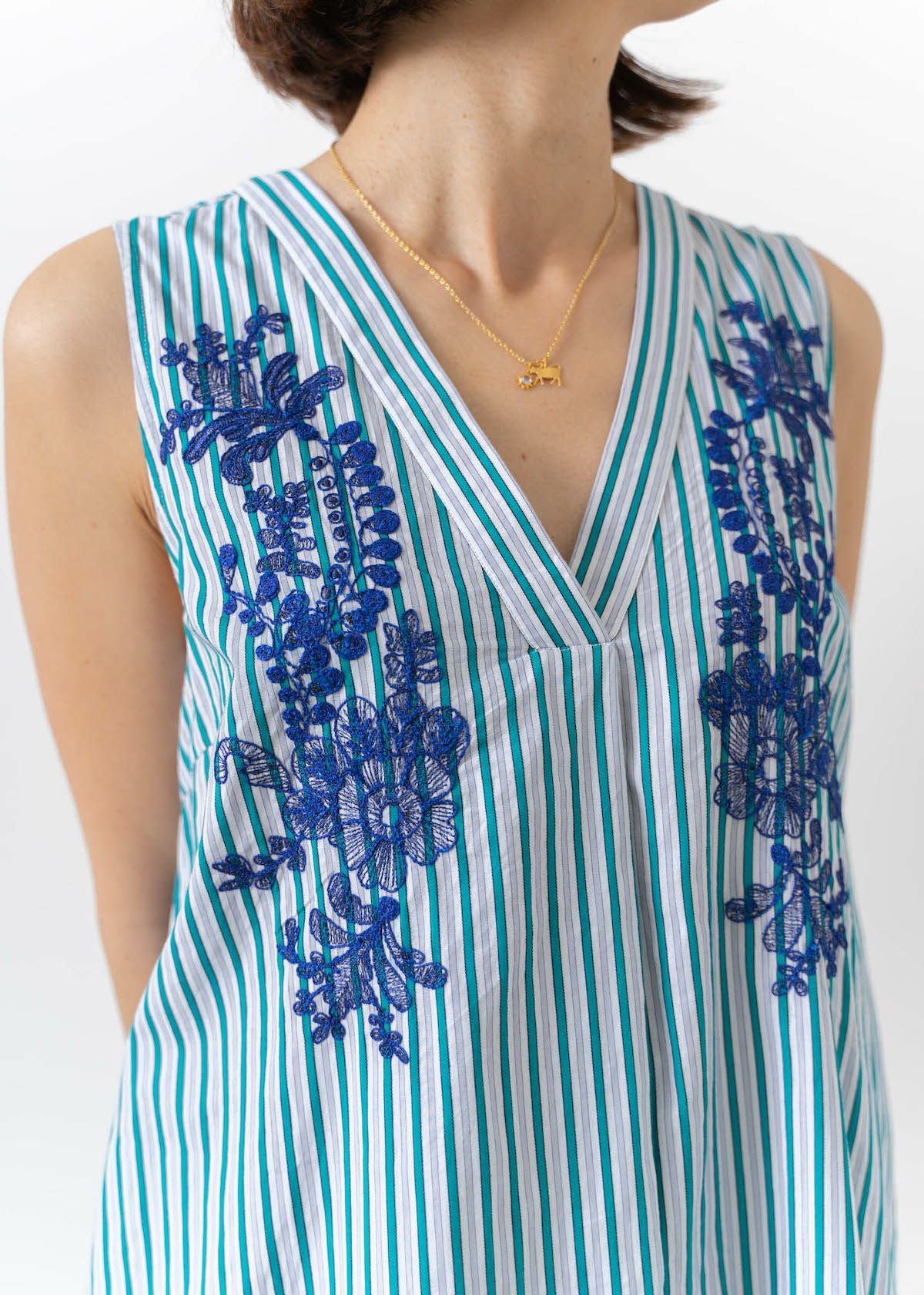 Poplin Stripe Embroidery Sleeveless Dress