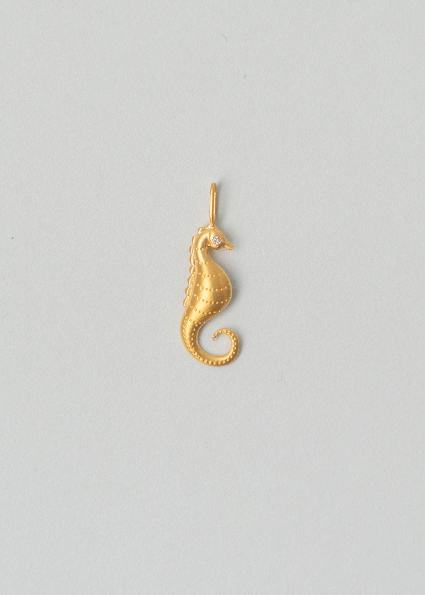 Seahorse Necklace Charm | Pasand by ne Quittez pas | パサンドバイ 