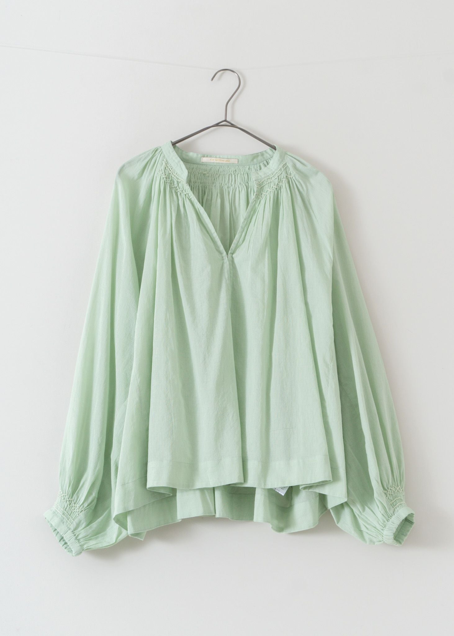 Cotton Voile Smocking Blouse | Pasand by ne Quittez pas | パサン 