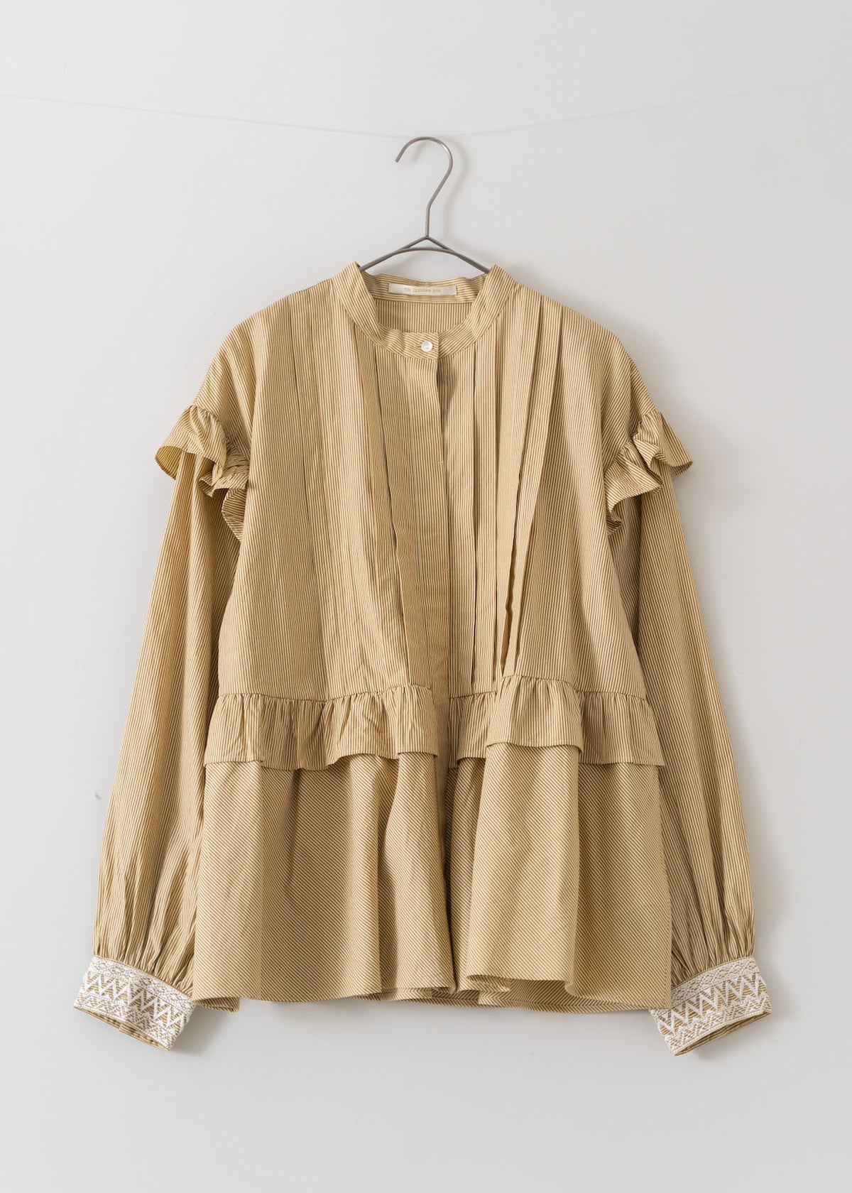 Poplin Stripe Frill Blouse | Pasand by ne Quittez pas | パサン