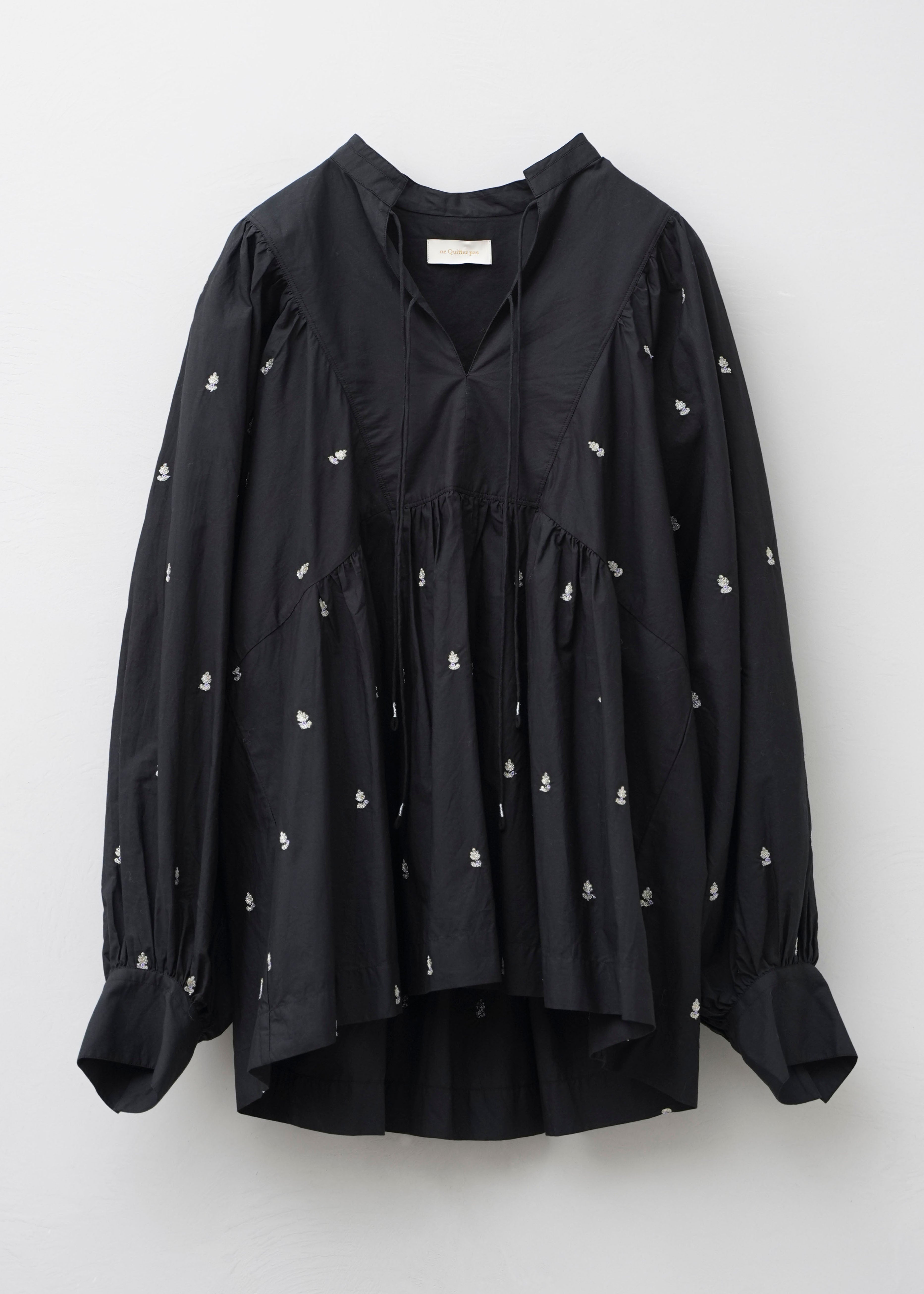 【9/2 10時発売】Fine Poplin Bindi Embroidery Gather Blouse