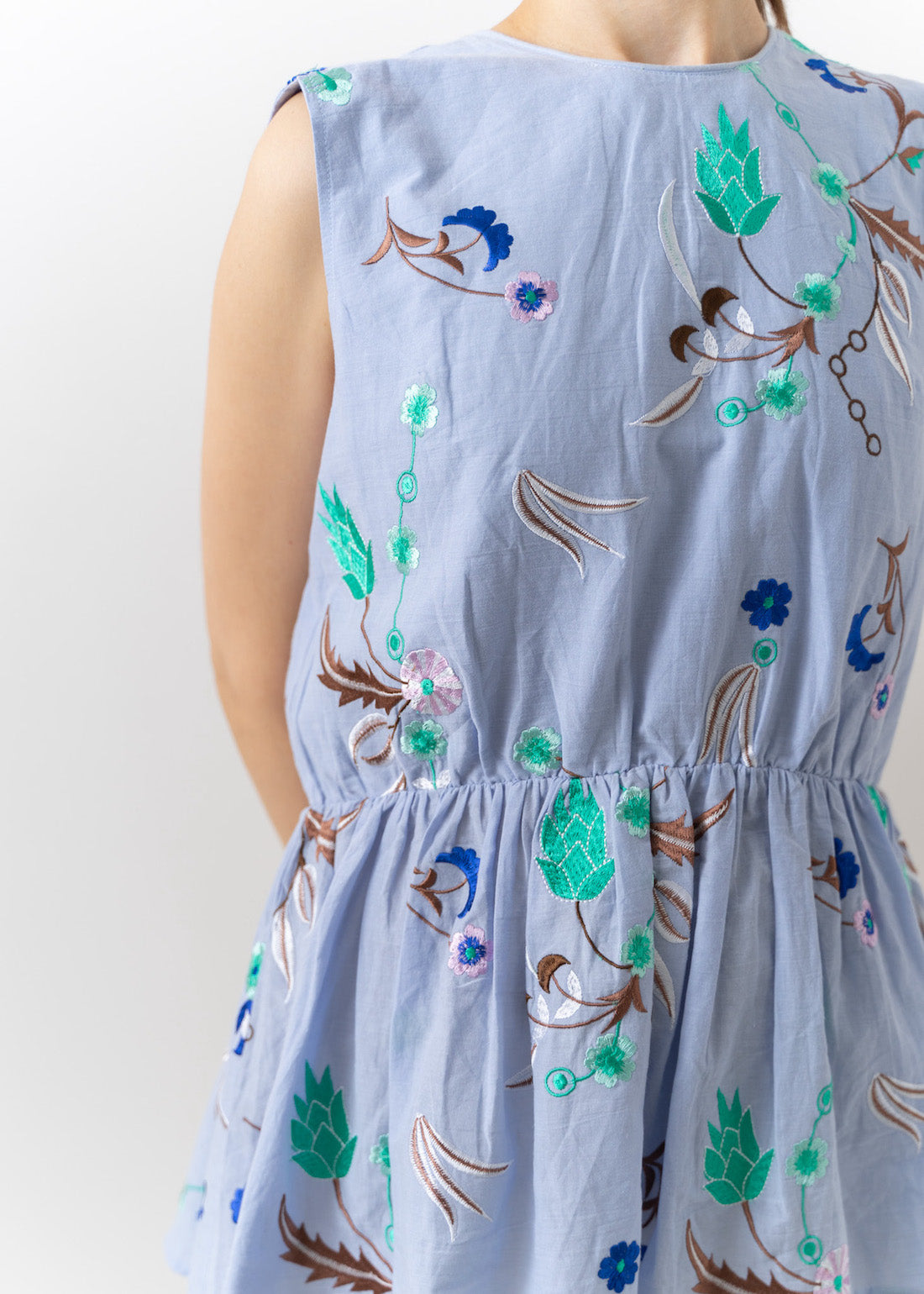 Cotton Herbarium Embroidery Sleeveless Top