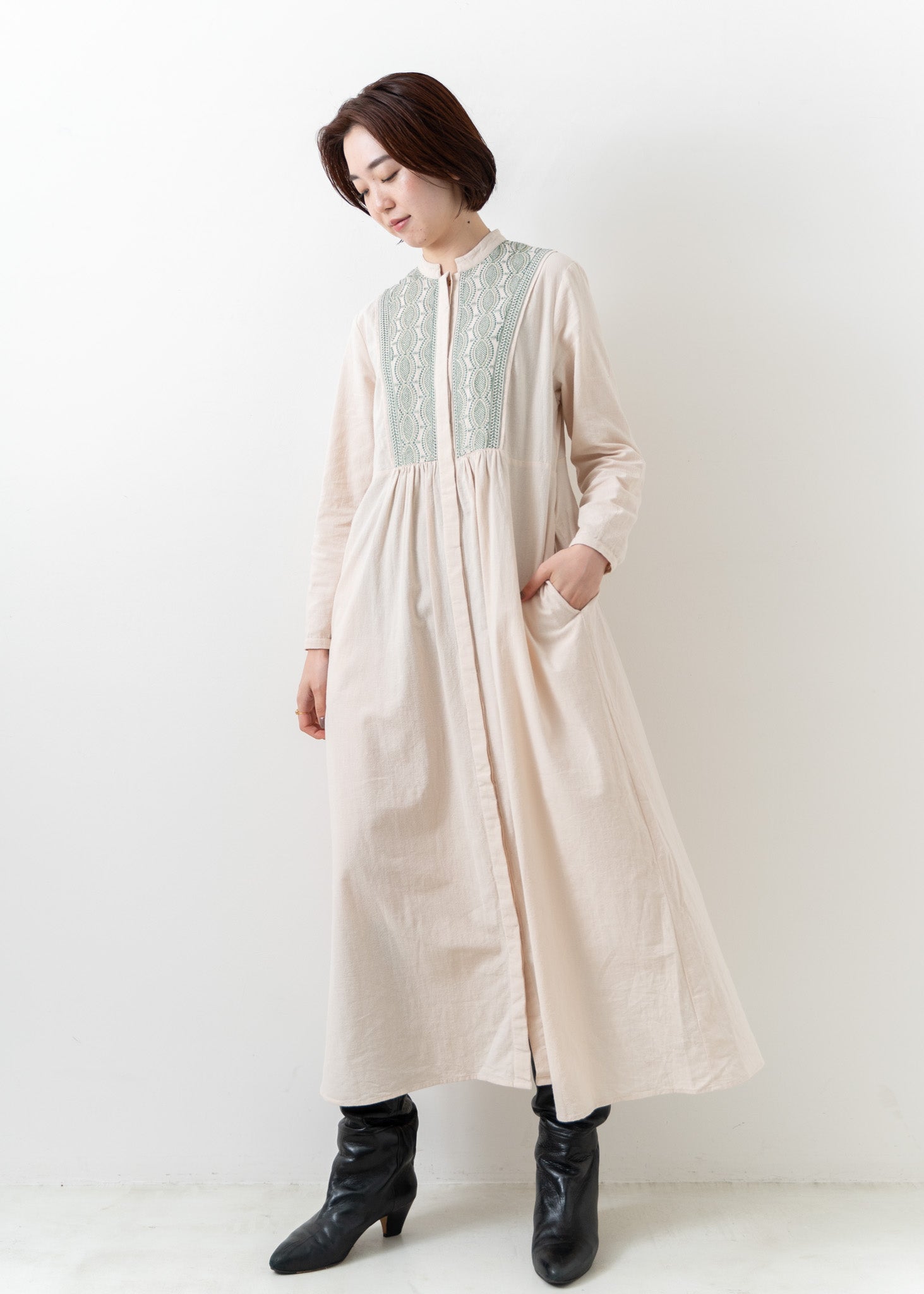 【ヌキテパ】Crimp Cotton Embroidery Dressパステルカラー