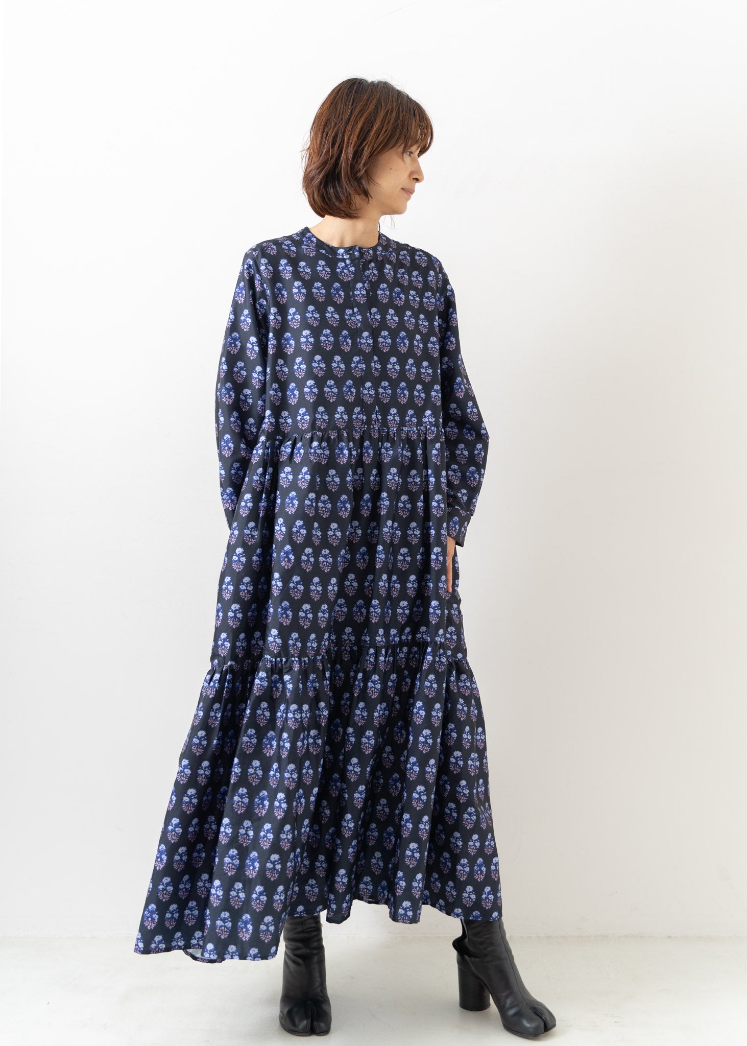 Poly Dupion Print Tiered Dress | Pasand by ne Quittez pas | パサン ...318cm