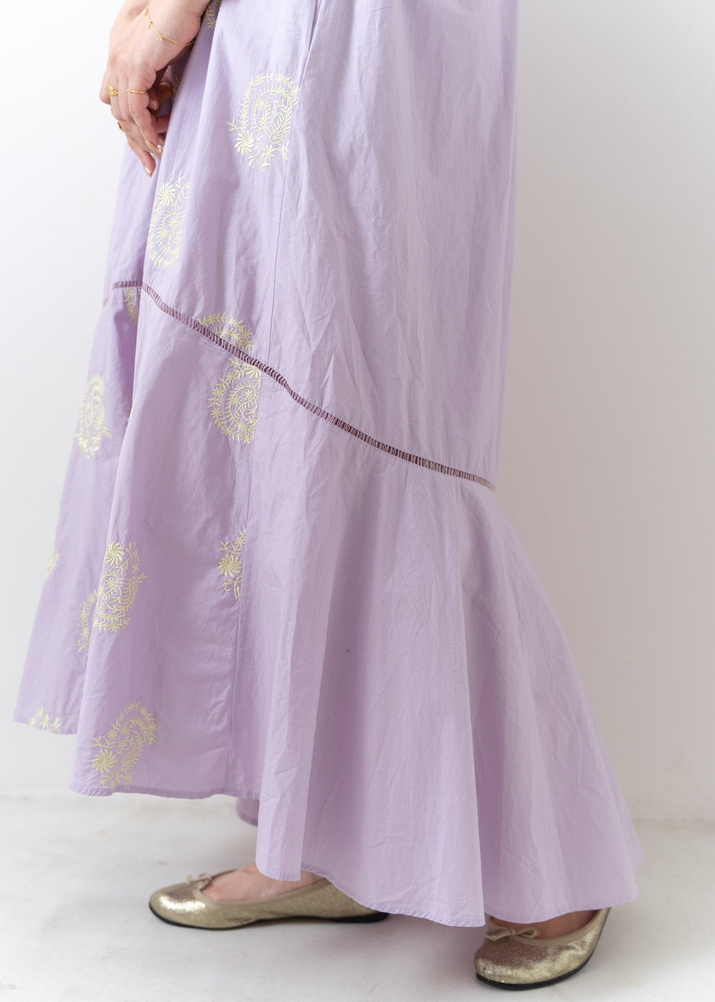 Poplin Paisley Embroidery Sleeveless Dress