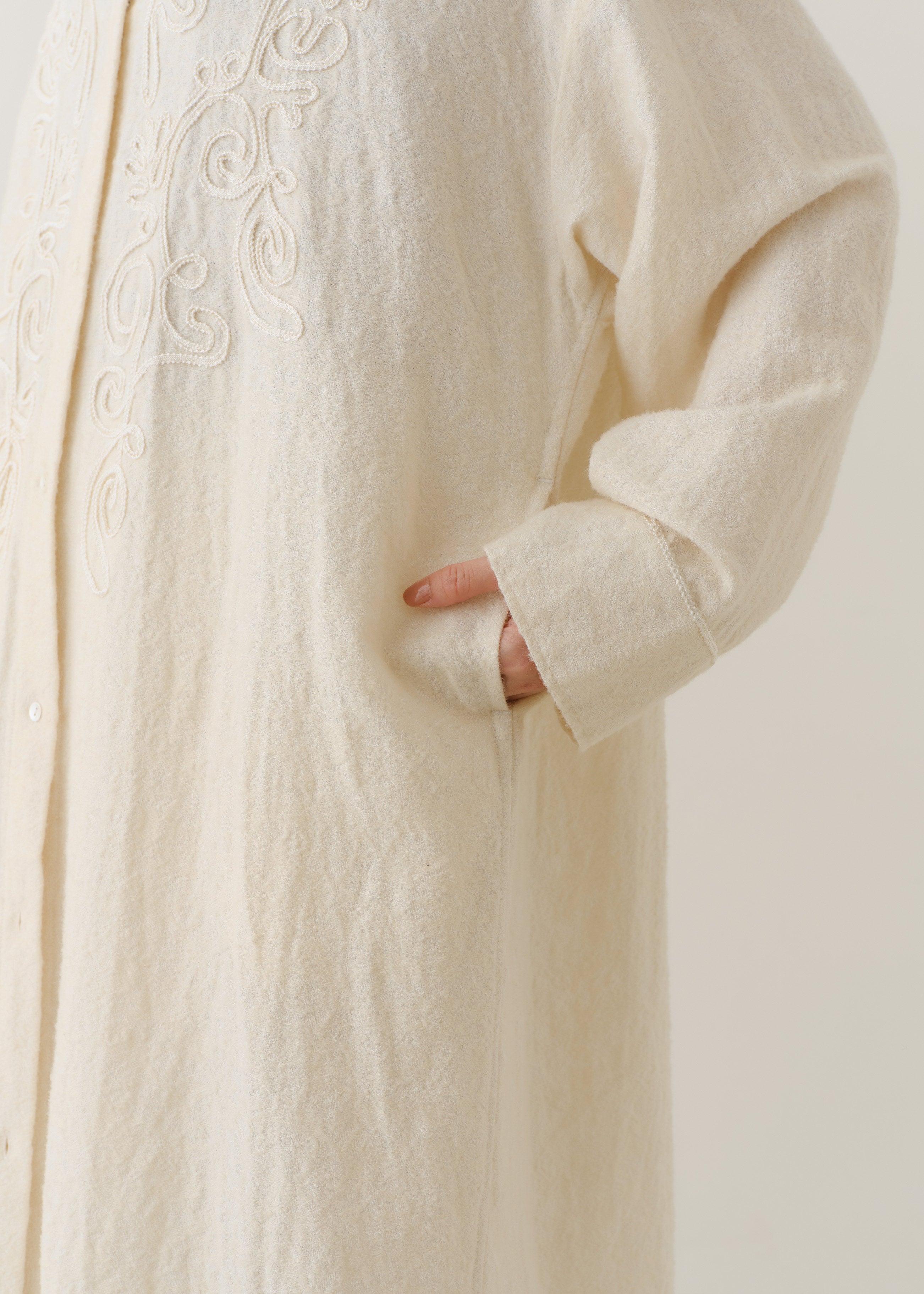 【10月上旬お届け予定】Wool Jacquard Embroidery Shirt Dress
