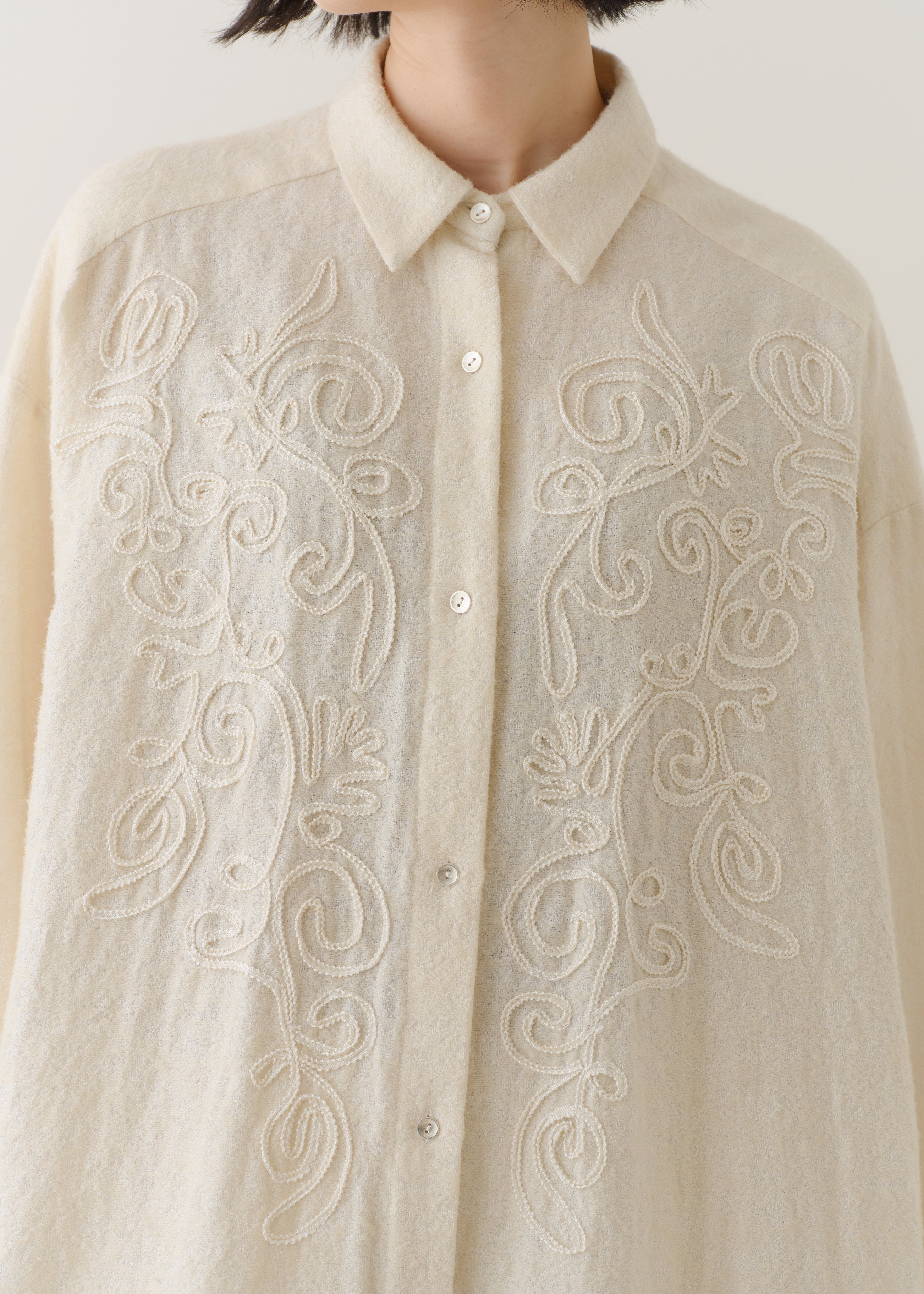 【10月上旬お届け予定】Wool Jacquard Embroidery Shirt Dress