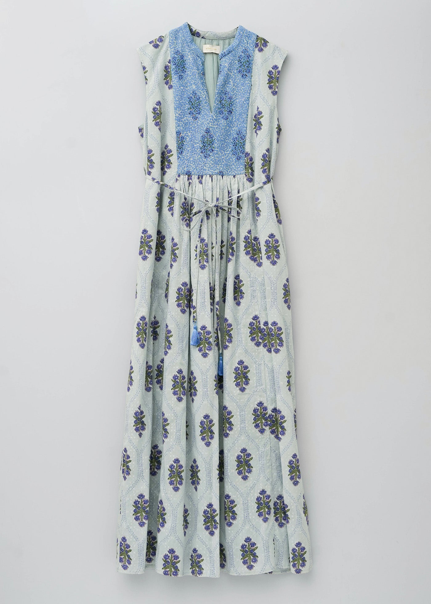 【3/4 10時発売】Cotton Jacquard Iberis Print Embroidery Sleeveless Dress