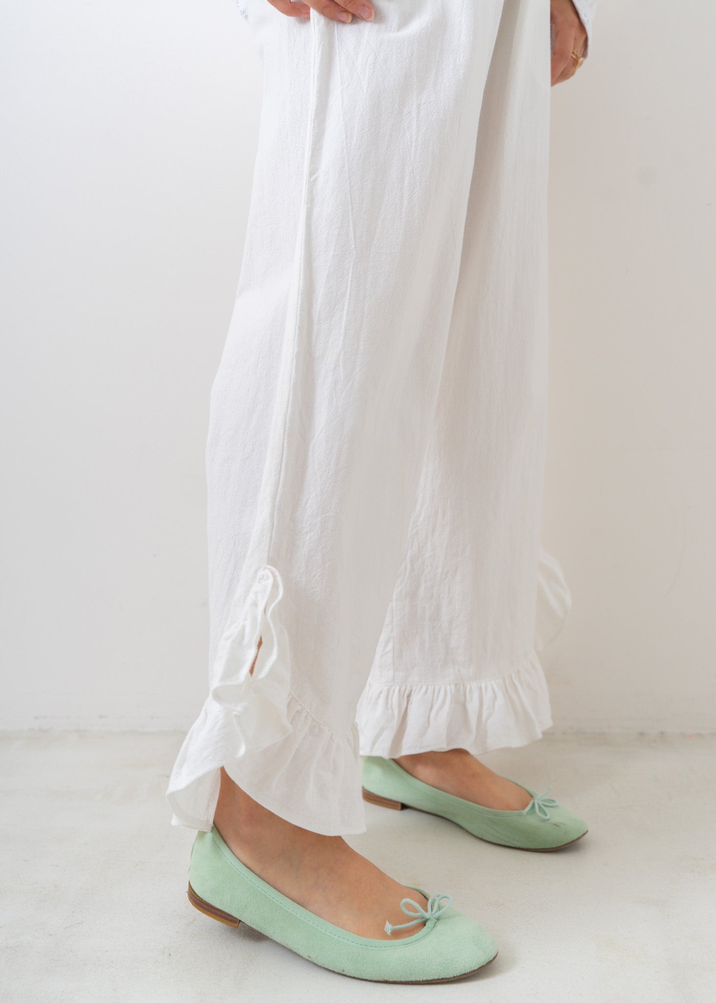 Crimp Cotton Frill Pants | Pasand by ne Quittez pas | パサンドバイ