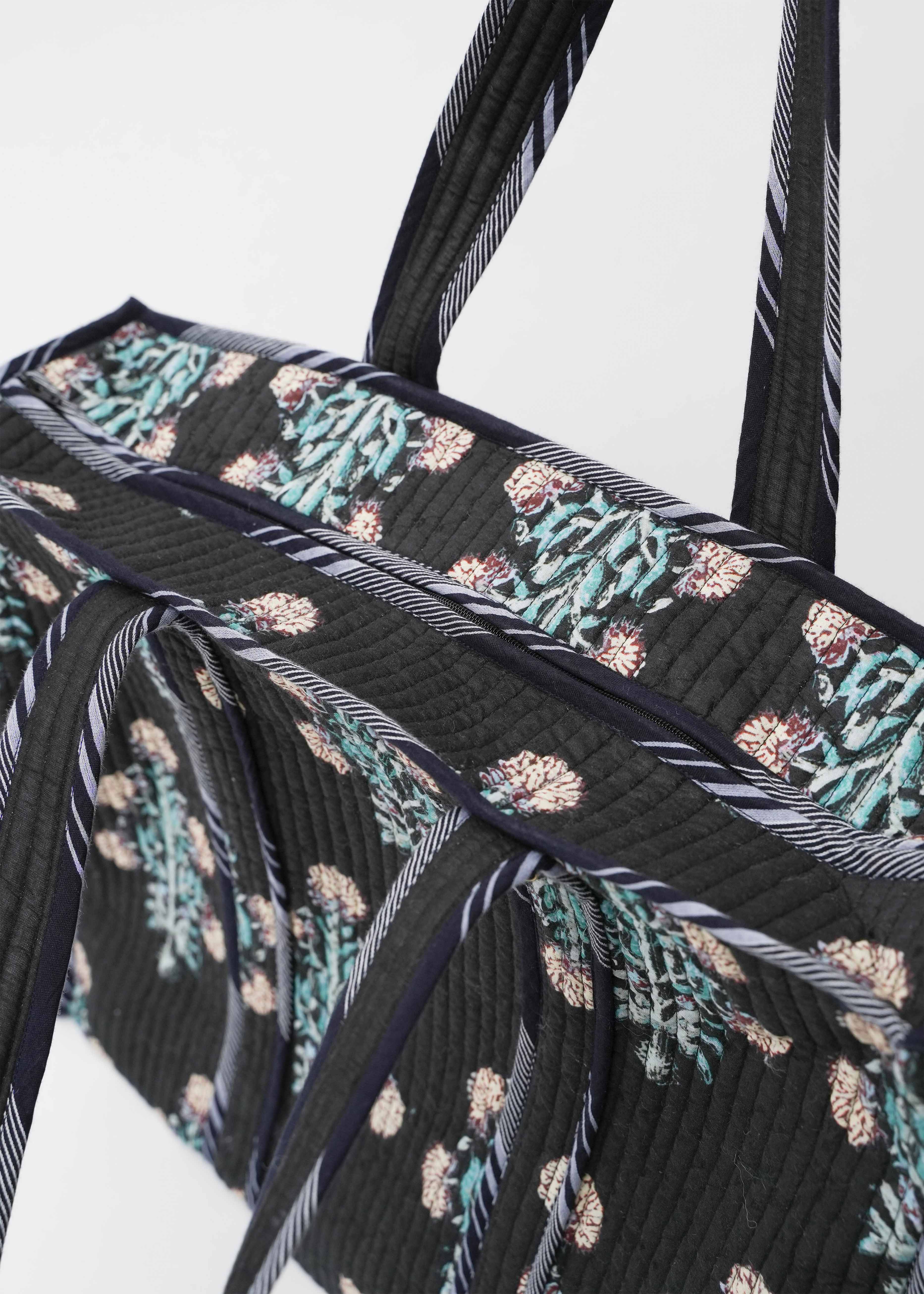 【9/2 10時発売】Marigold Print Quilted Big Bag