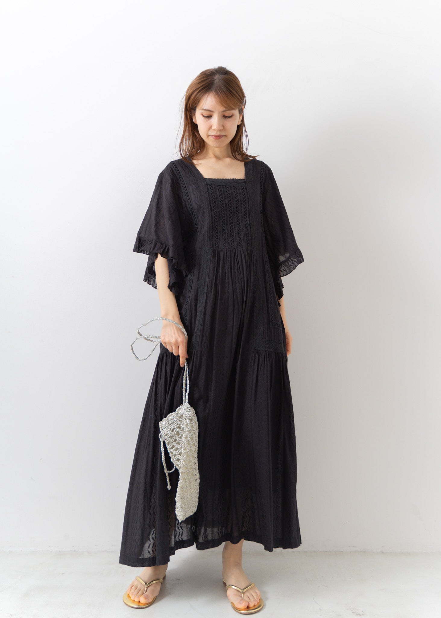 Joint Lace Frill Sleeve Dress | Pasand by ne Quittez pas | パサン