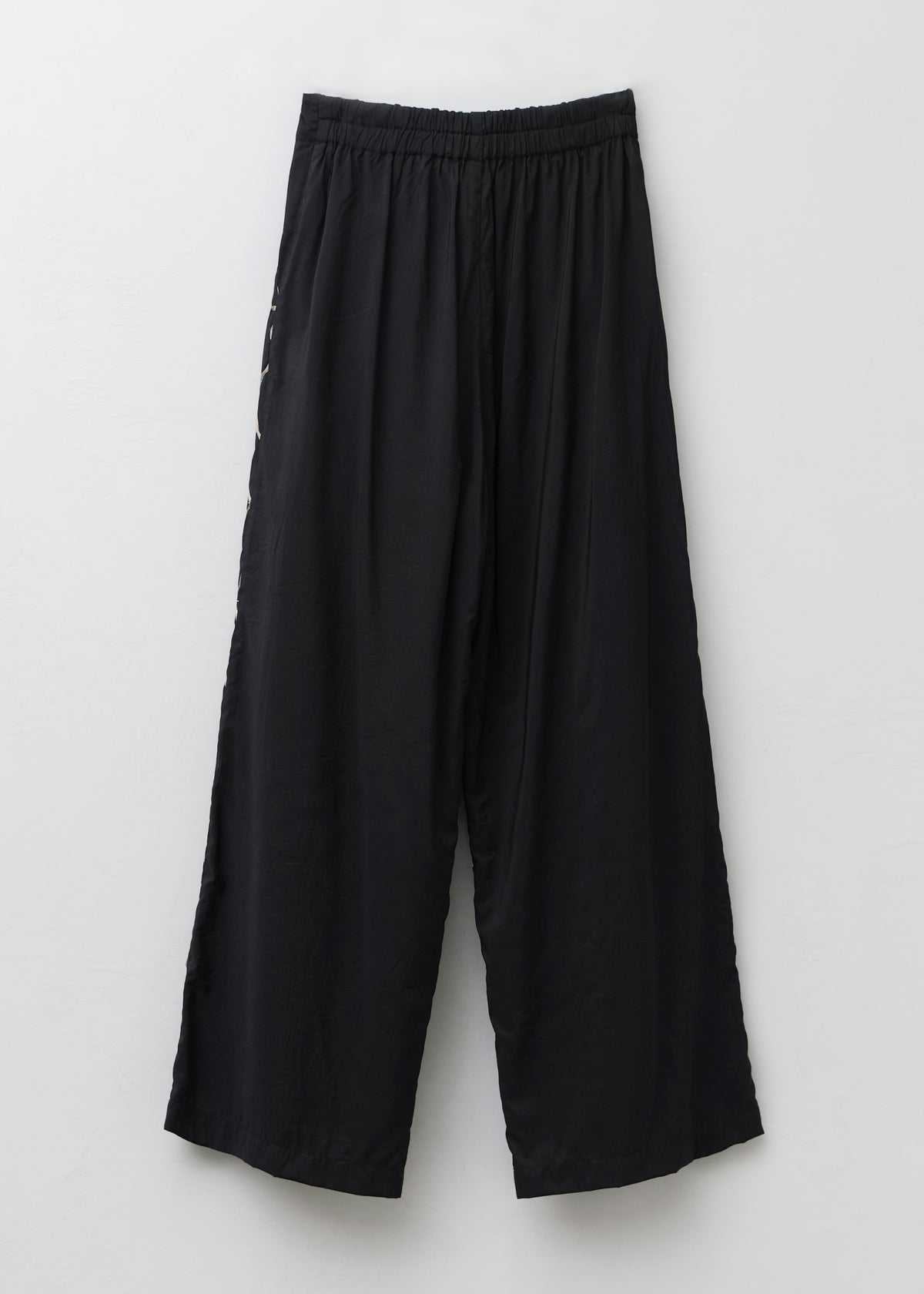 【9/24 10時発売】Satin Ribbon Embroidery Pants