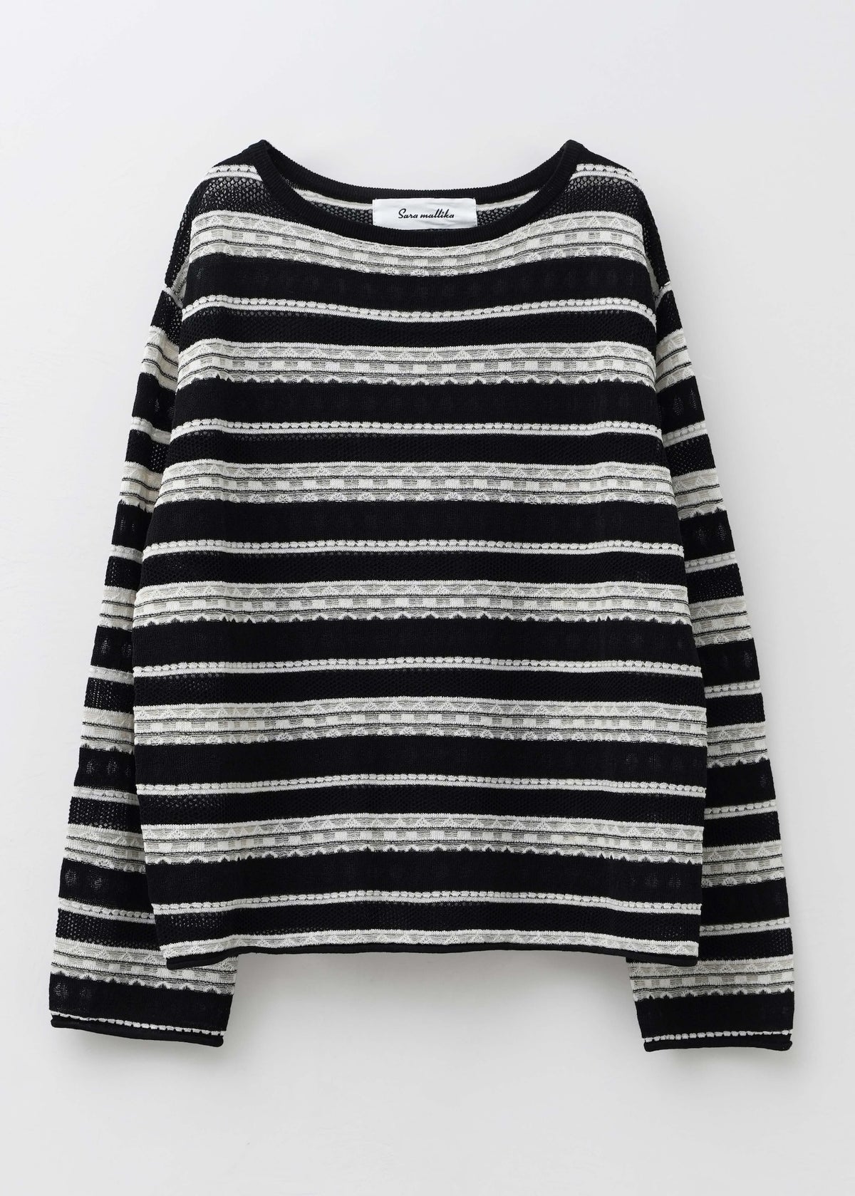 Border Pattern Knit Top
