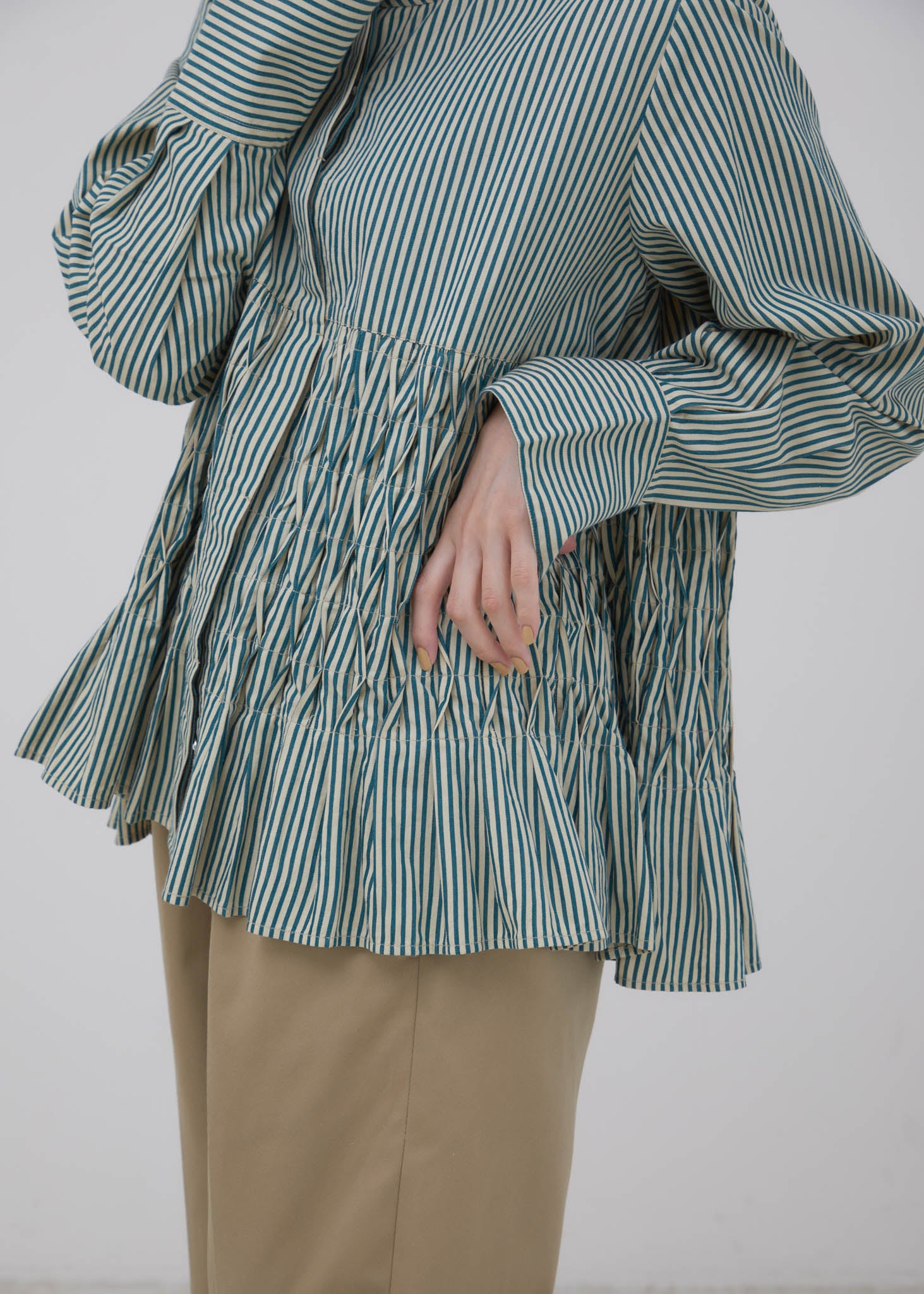 Cotton Poplin Wave Tuck Blouse