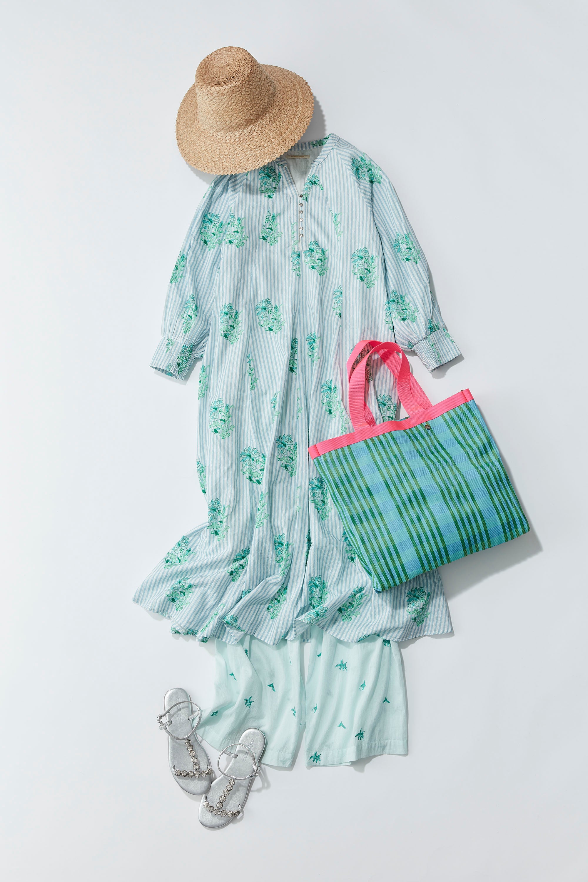 街でもリゾートでも心躍る、ヌキテパの春夏コレクション | Pasand by
