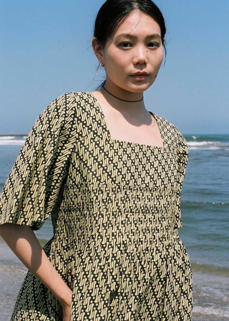 Geometric Pattern Sleeve Dress