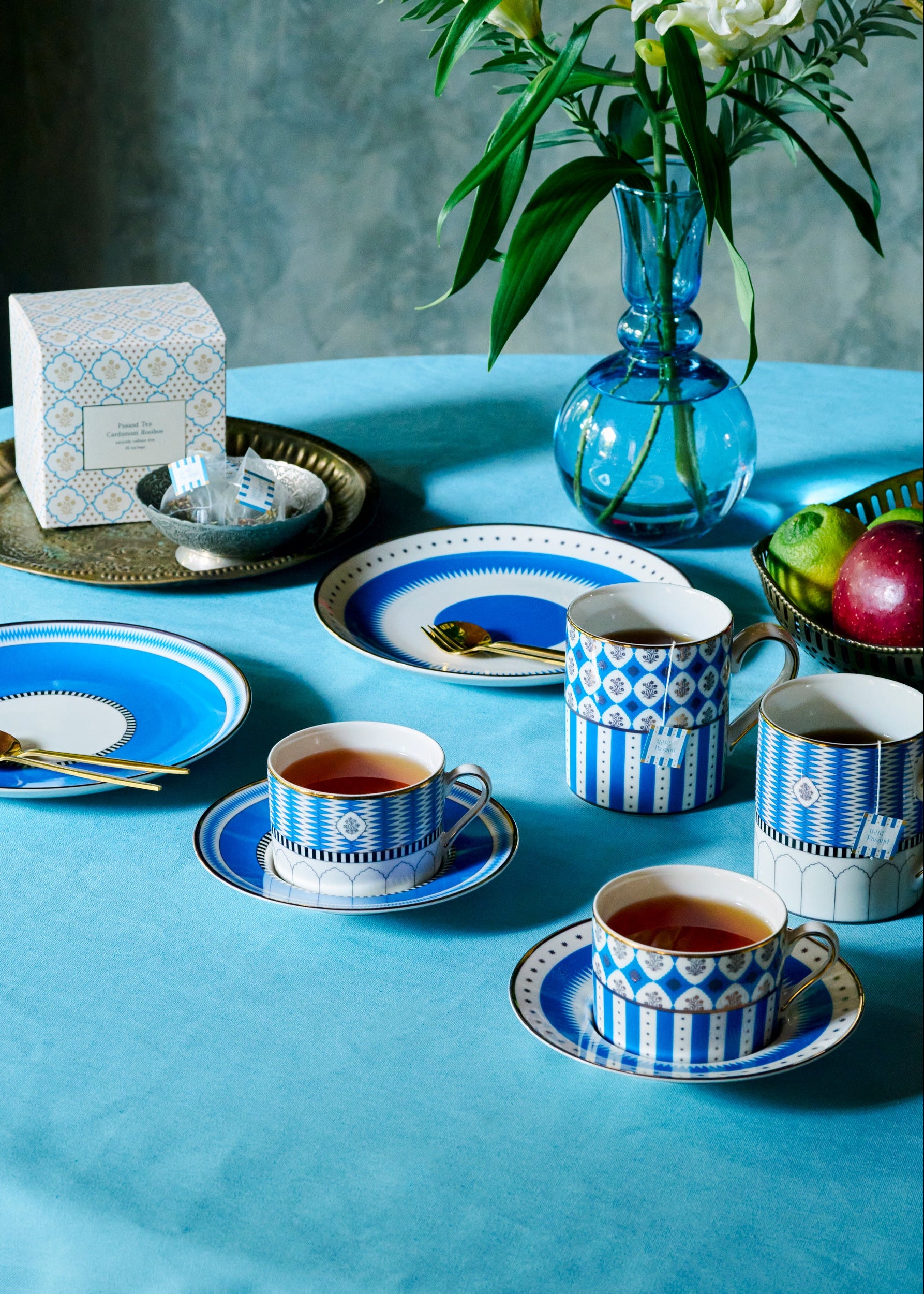 Eriko Kawakami × Pasand Home Kundan Stars Tea Plate