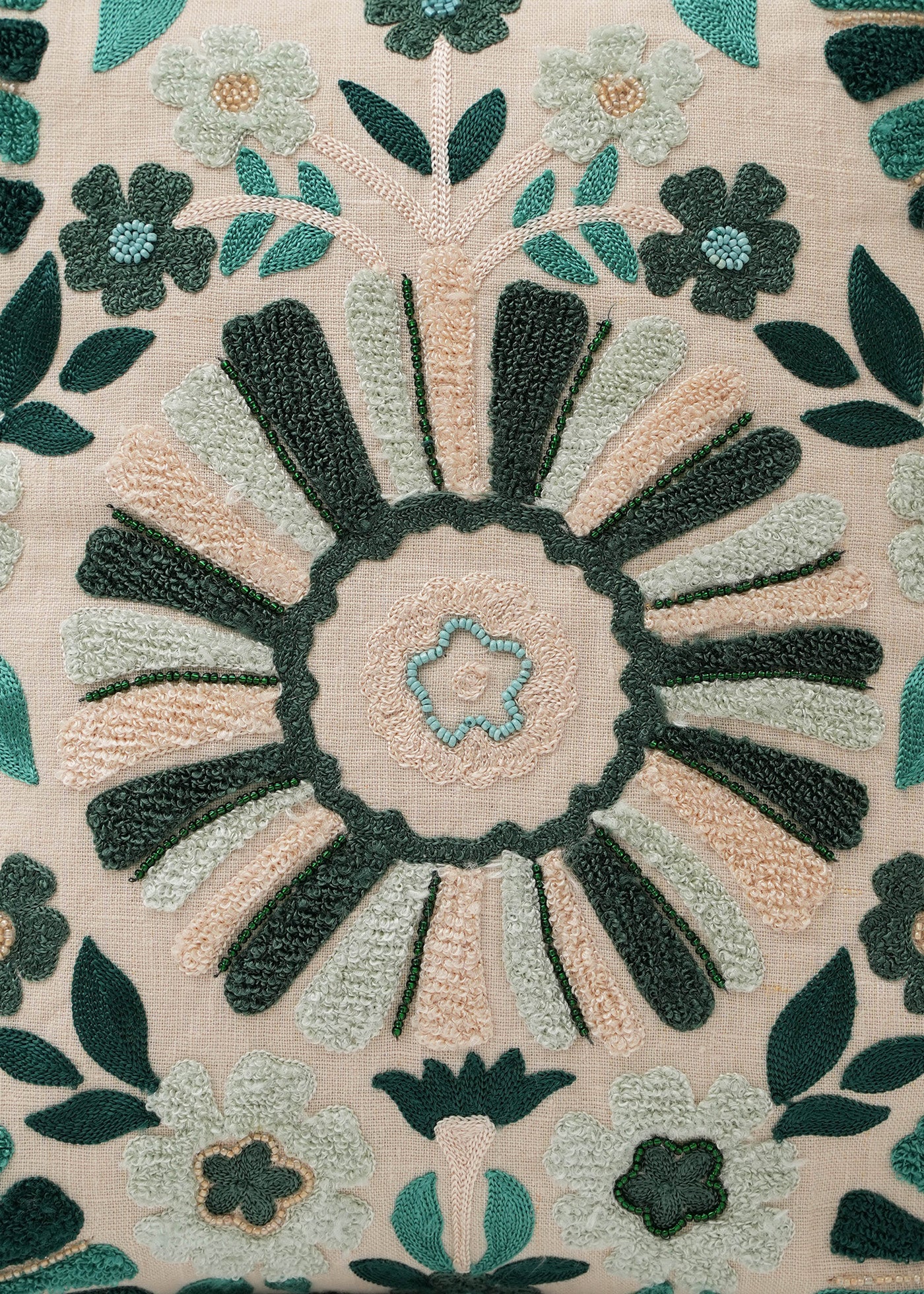 10/22 10時発売】Linen Flower Embroidery Cushion Cover