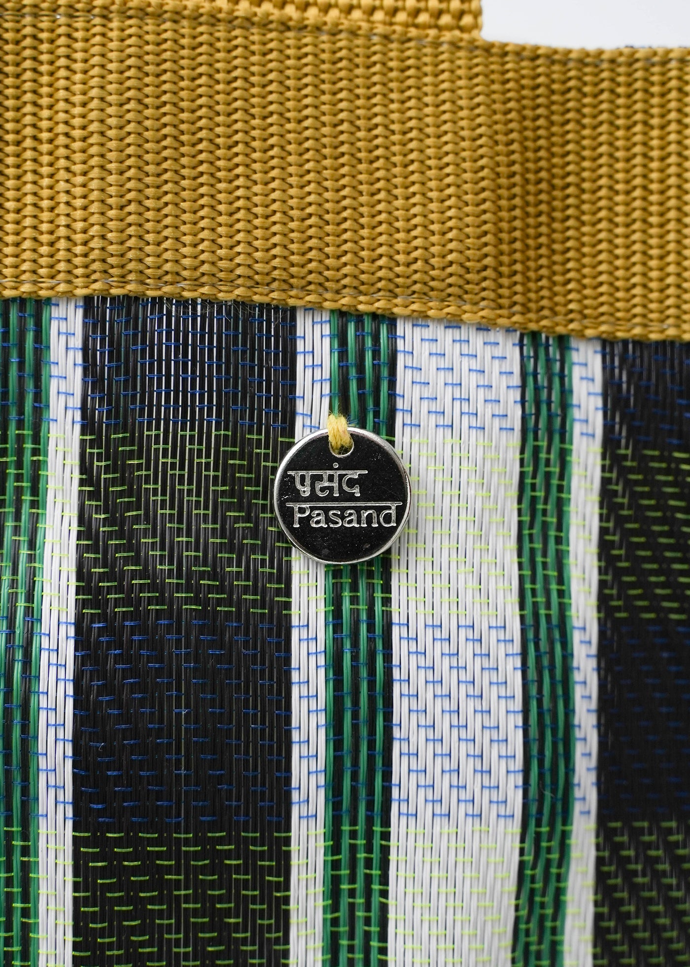 Multi Stripe Mesh Tote Bag With Pouch | Pasand by ne Quittez pas