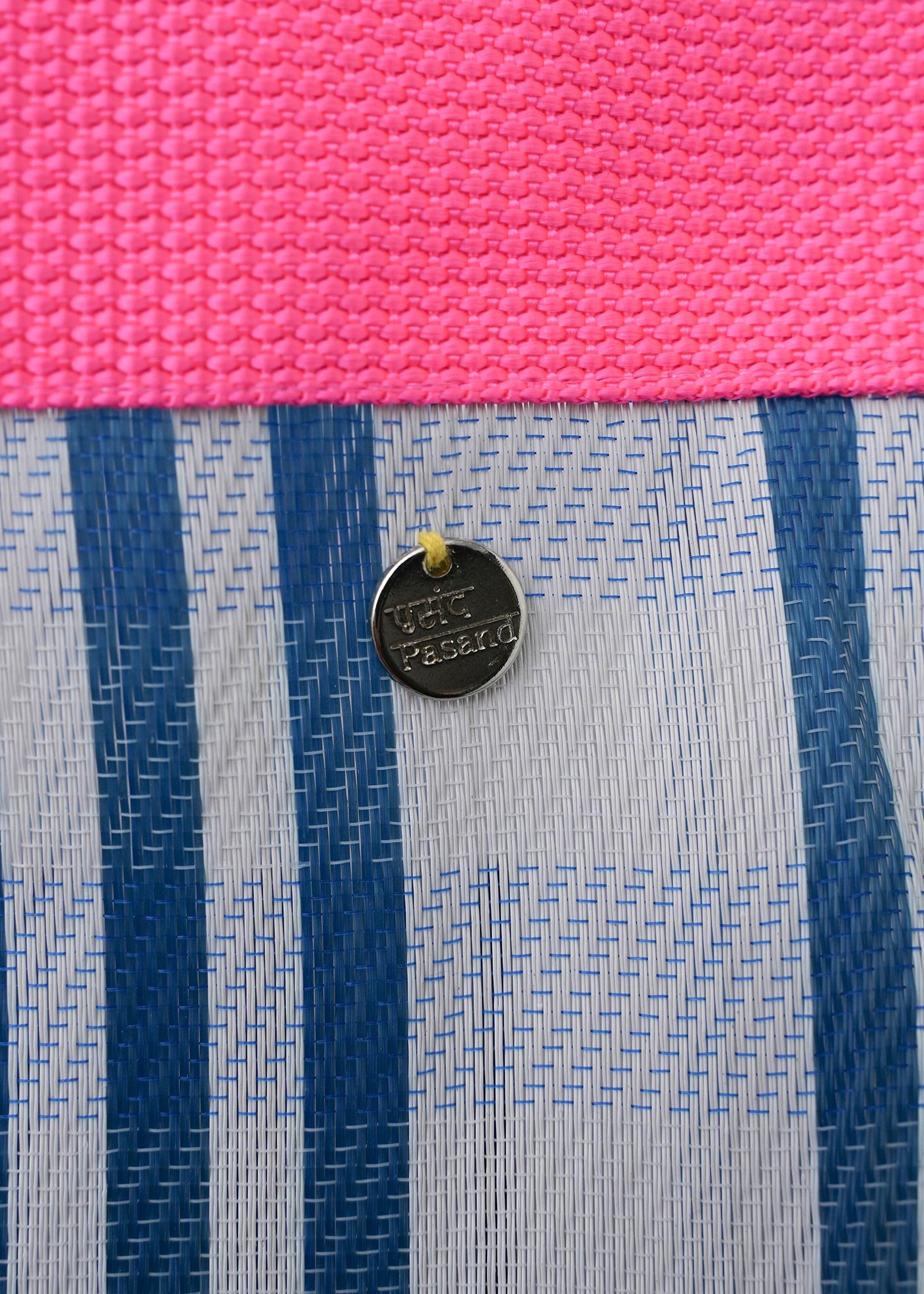 【3/4 10時発売】Multi Stripe Mesh Small Bag