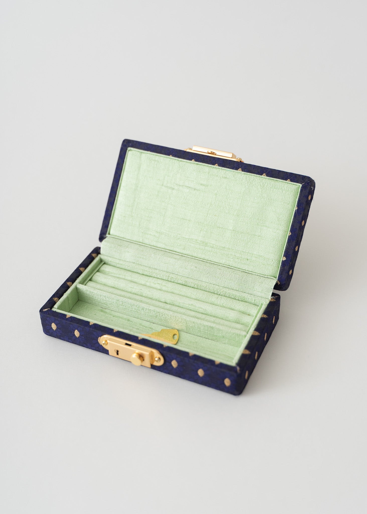 Jewelry Box Extra Small | Pasand by ne Quittez pas | パサンドバイヌキテパ