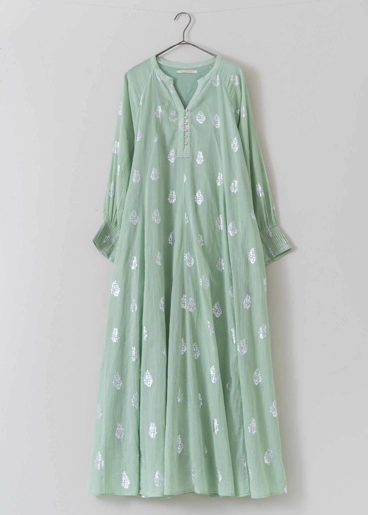 【予約受付中】Cotton Voile Foil Flower Print Sleeve Dress