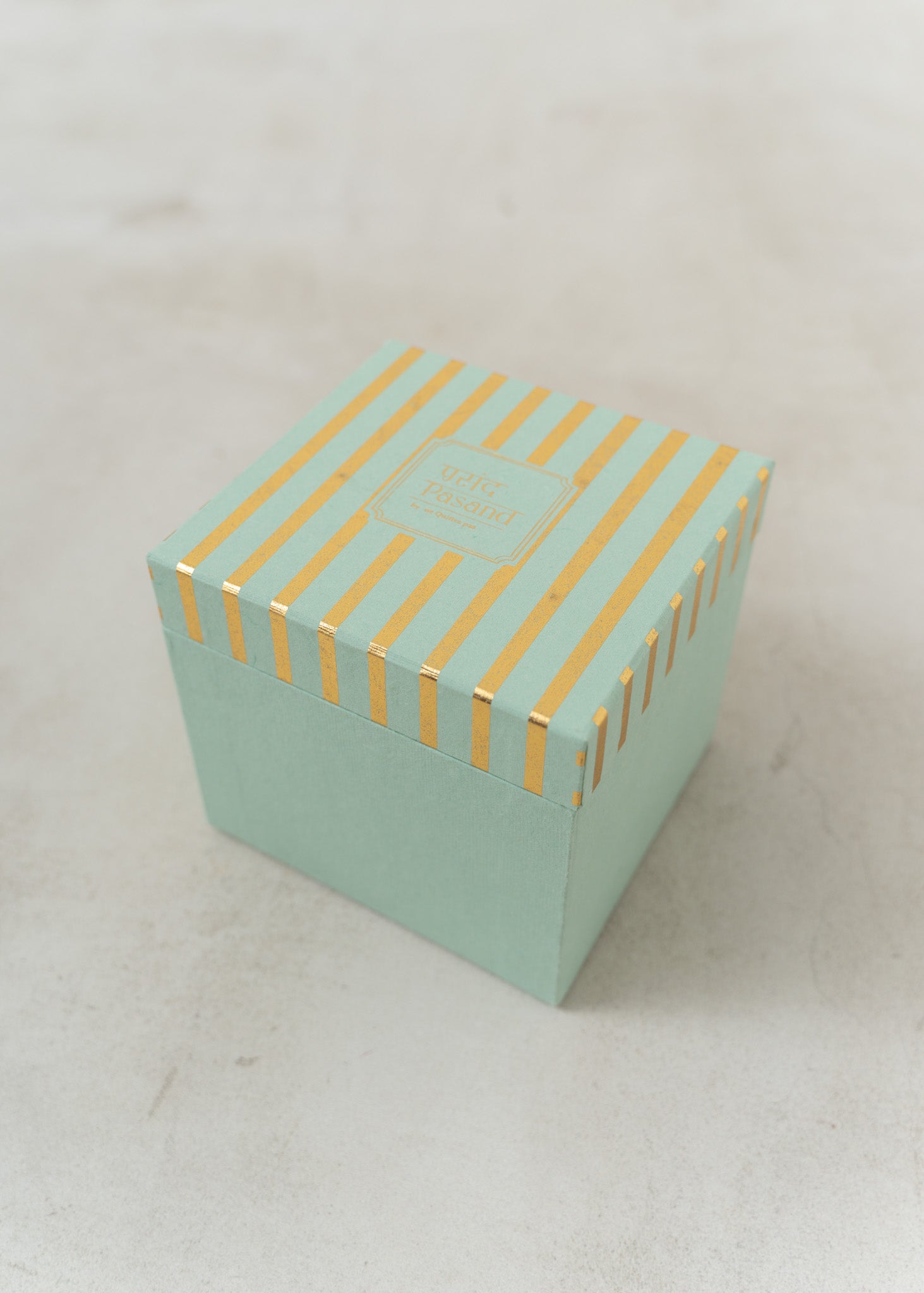 Pasand Original Paper Gift Box Small | Pasand by ne Quittez pas 
