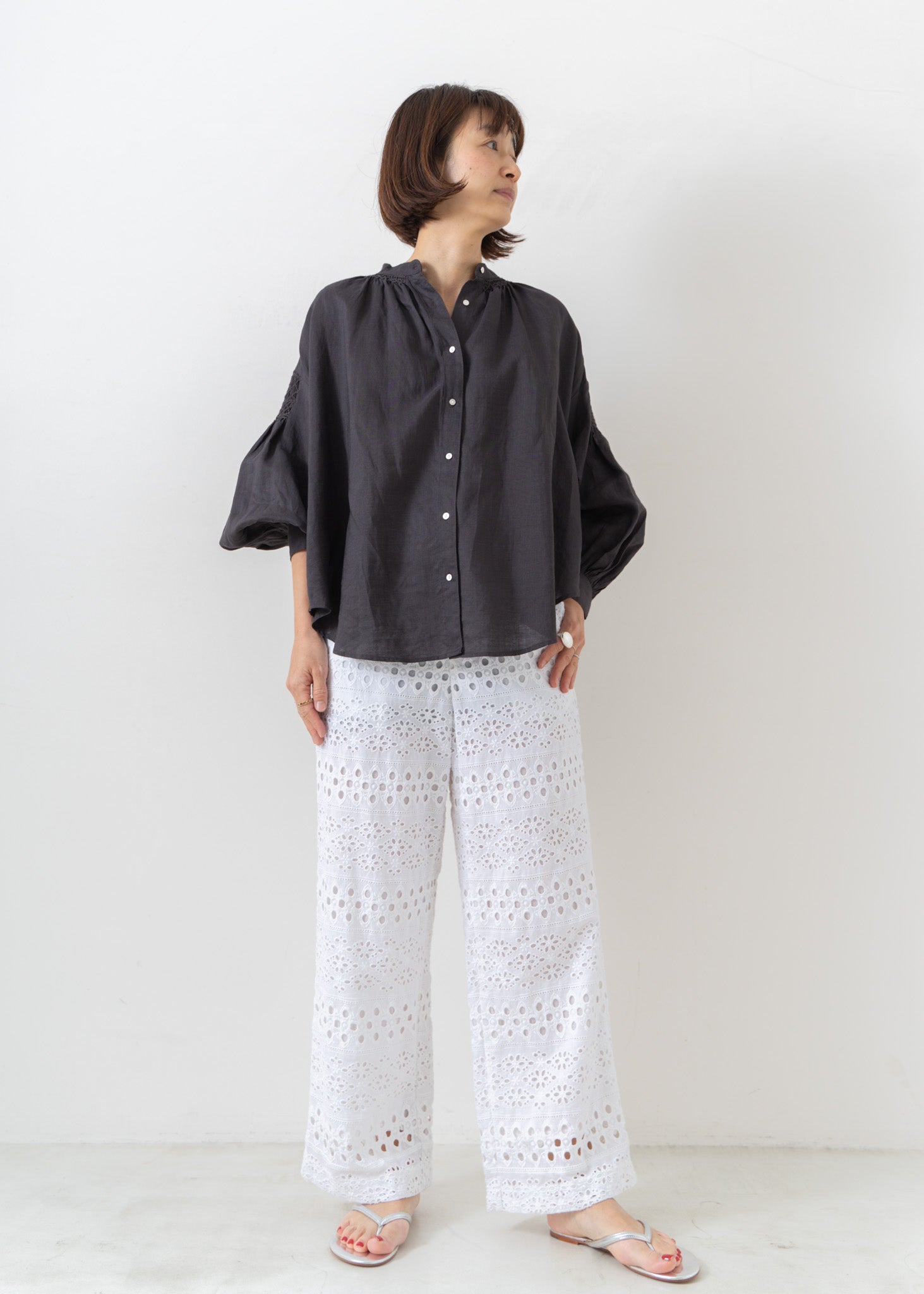 Ramie Smocking Blouse