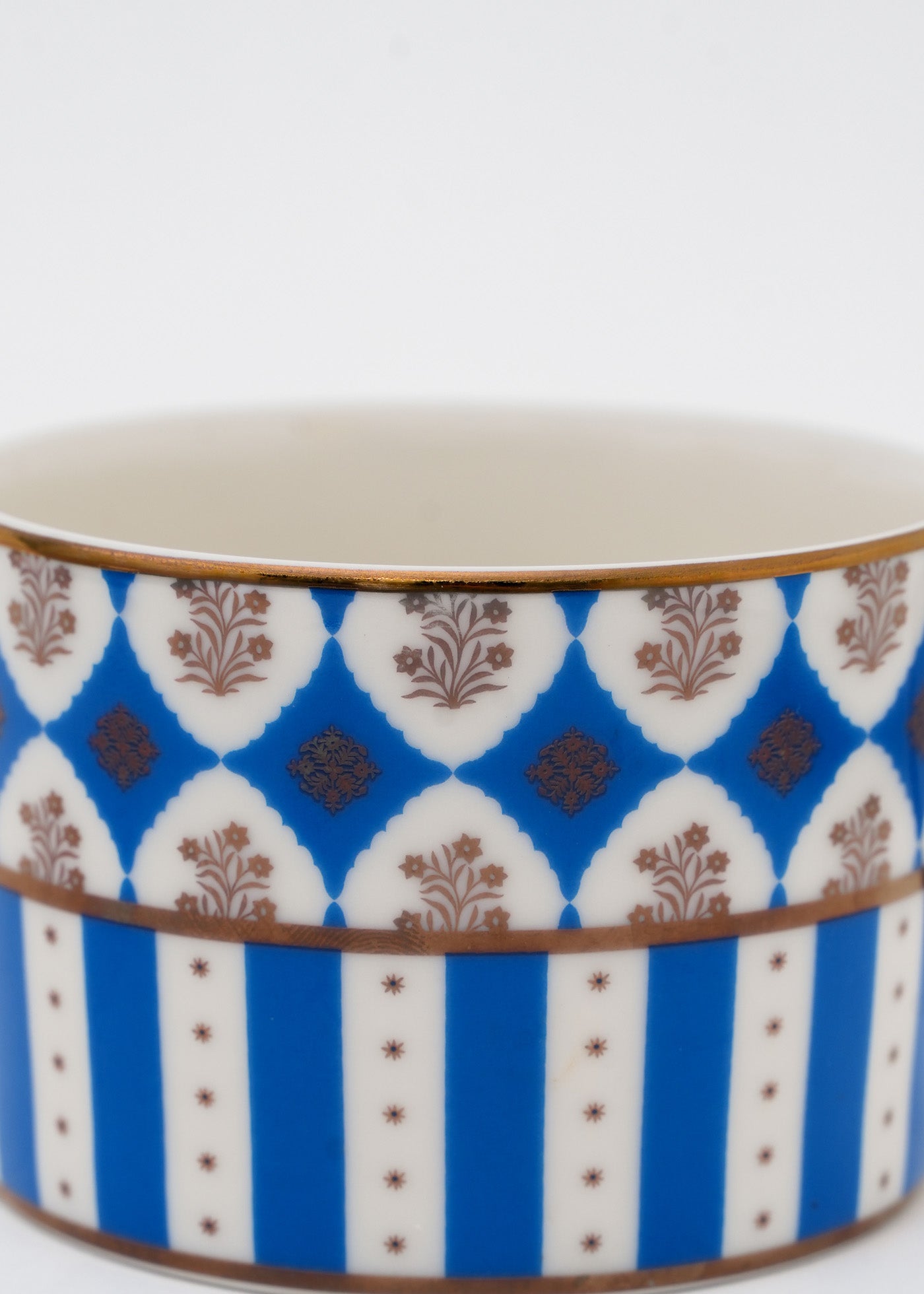 Eriko Kawakami × Pasand Home Kundan Stars Cup & Saucer