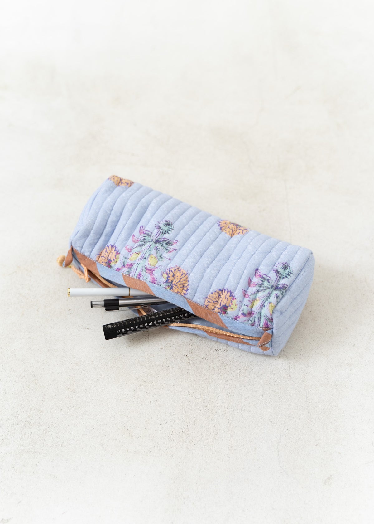 Pasand Long Pouch