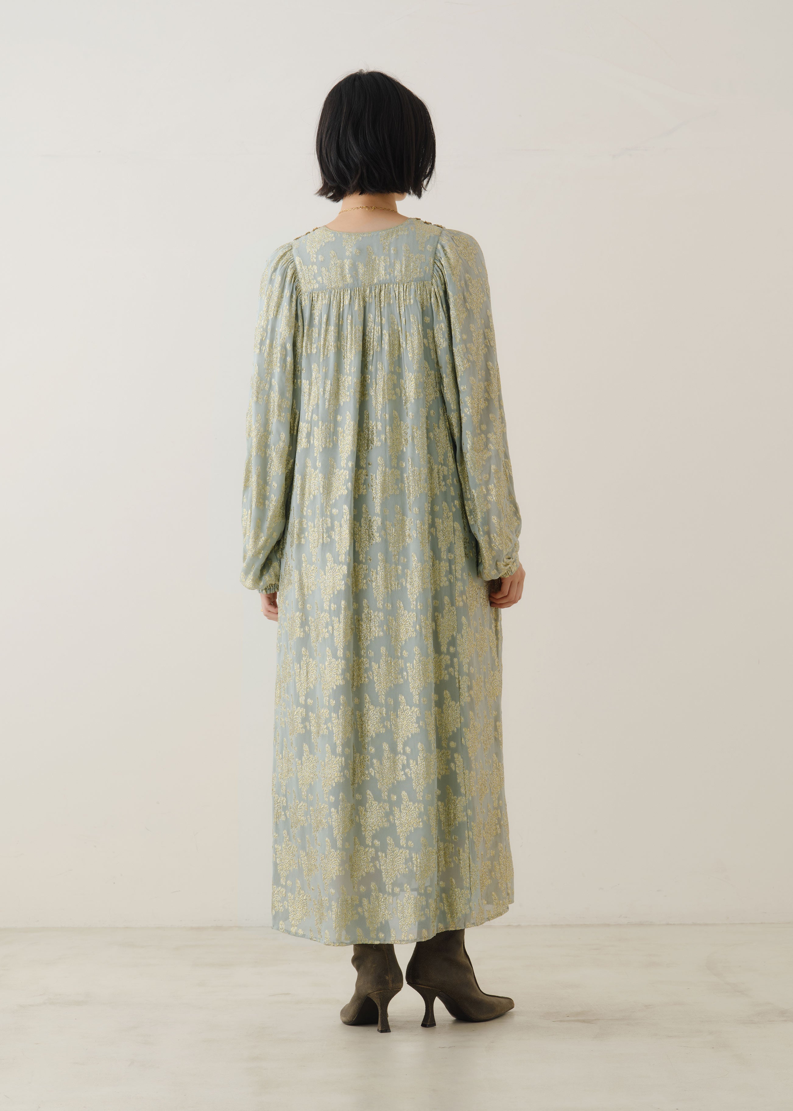 11月中旬お届け予定】Rayon Georgette Jacquard Embroidery Dress