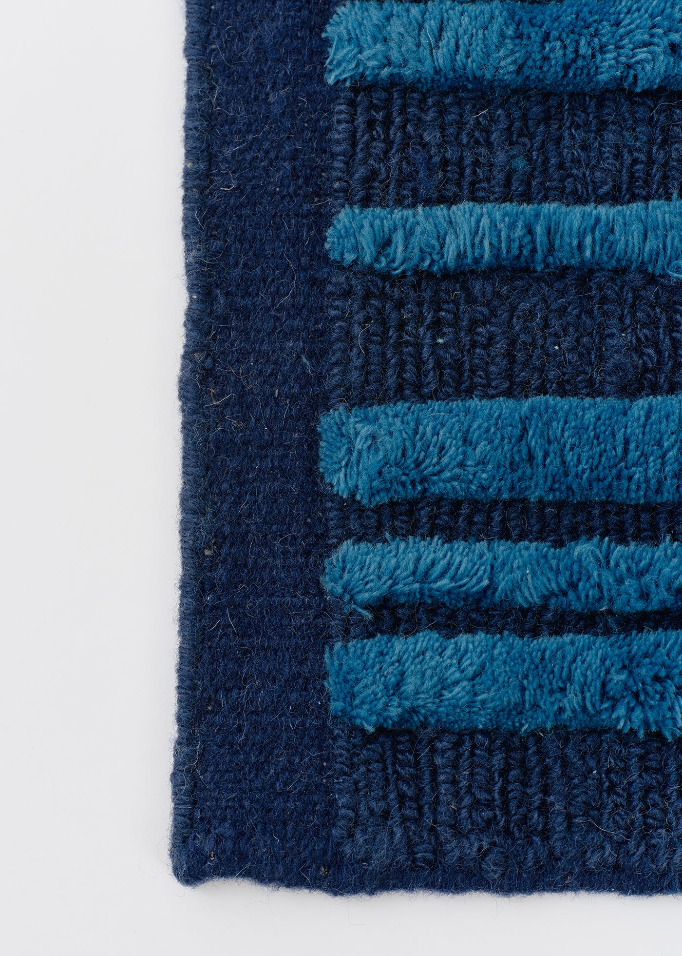 Moss Stripe Wool Rug | Pasand by ne Quittez pas | パサンドバイヌキテパ
