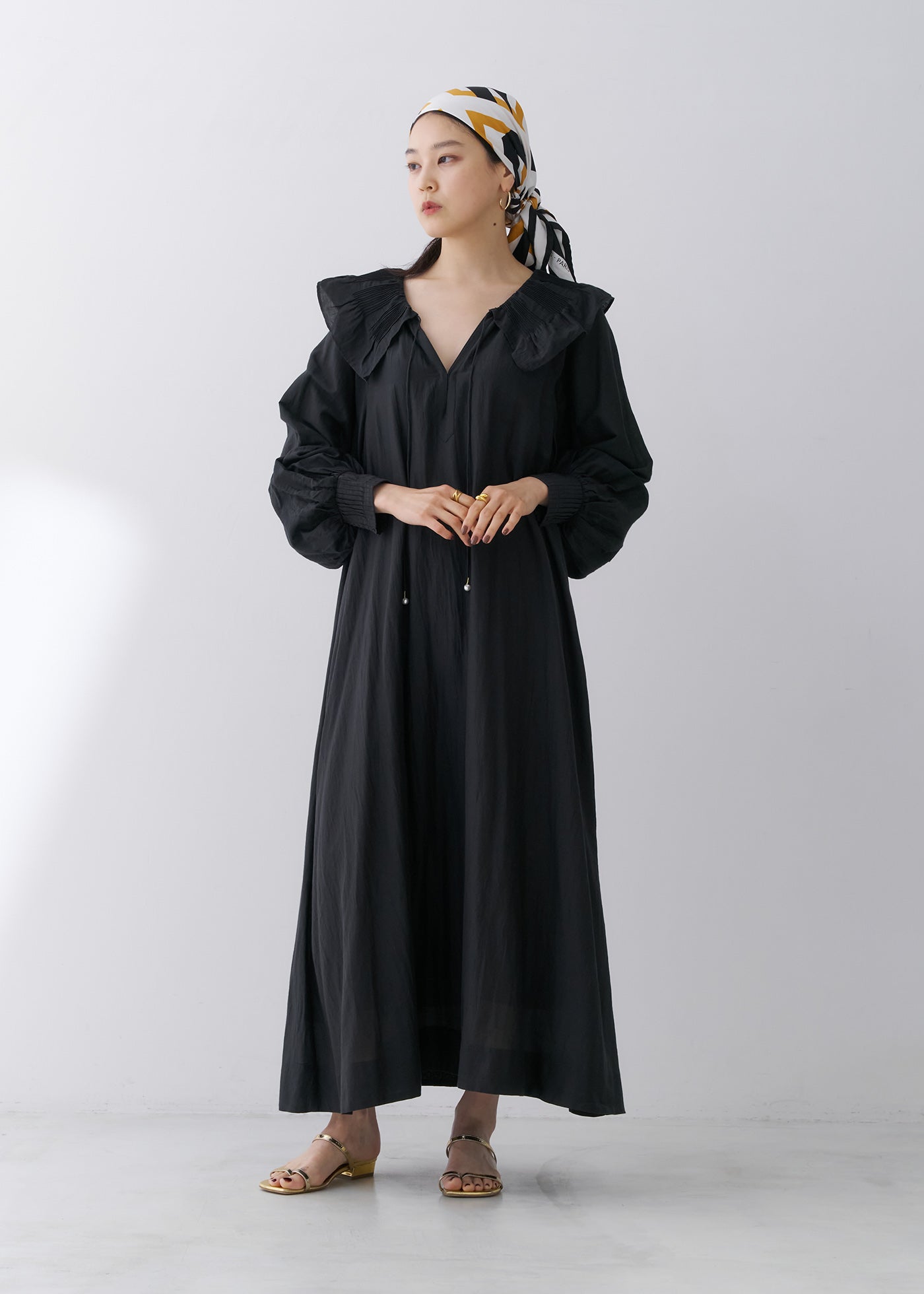 Cotton Silk Pintuck Collar Dress | Pasand by ne Quittez pas | パサンドバイヌキテパ