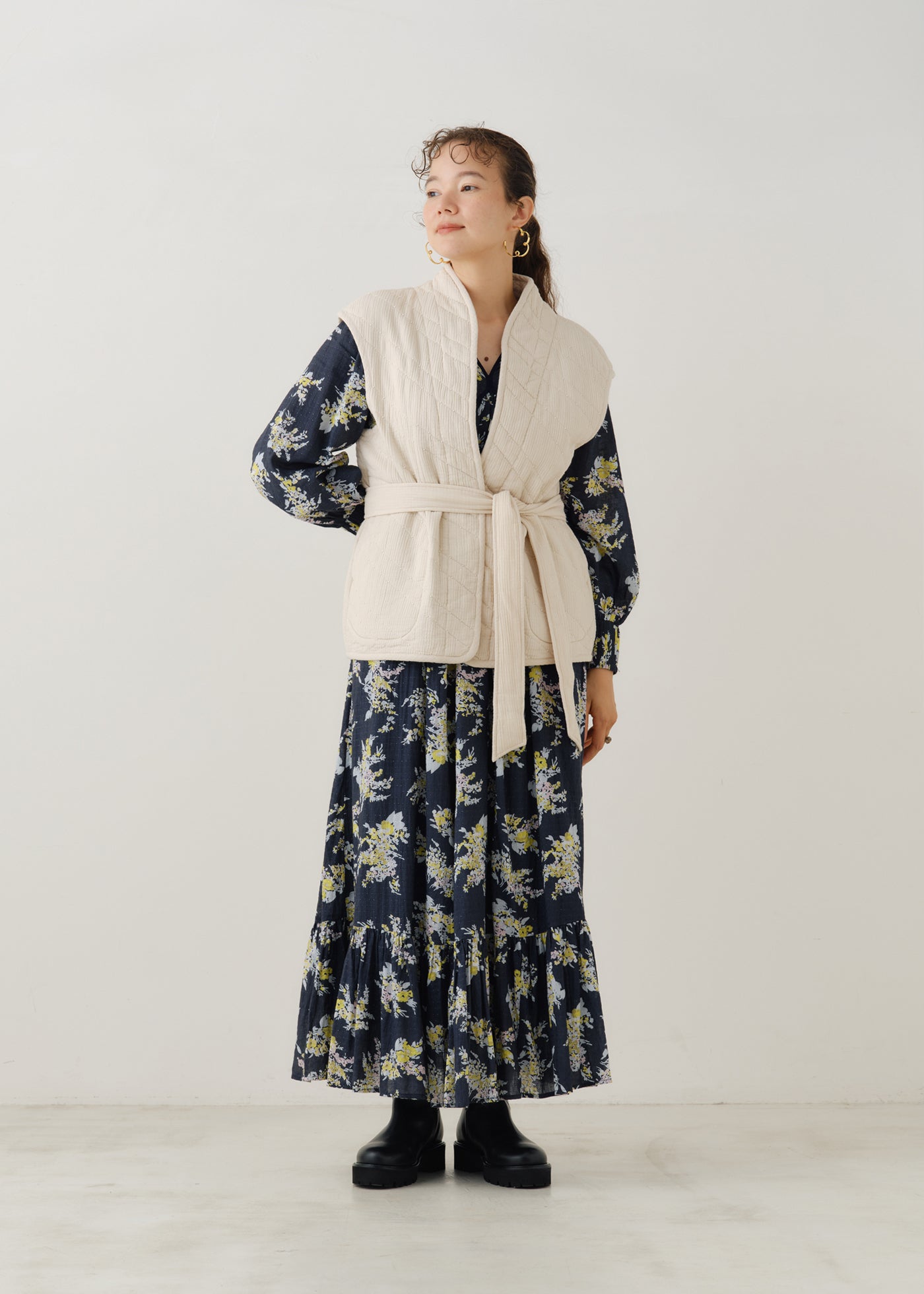 Double Gauze Beads Quilting Vest | Pasand by ne Quittez pas