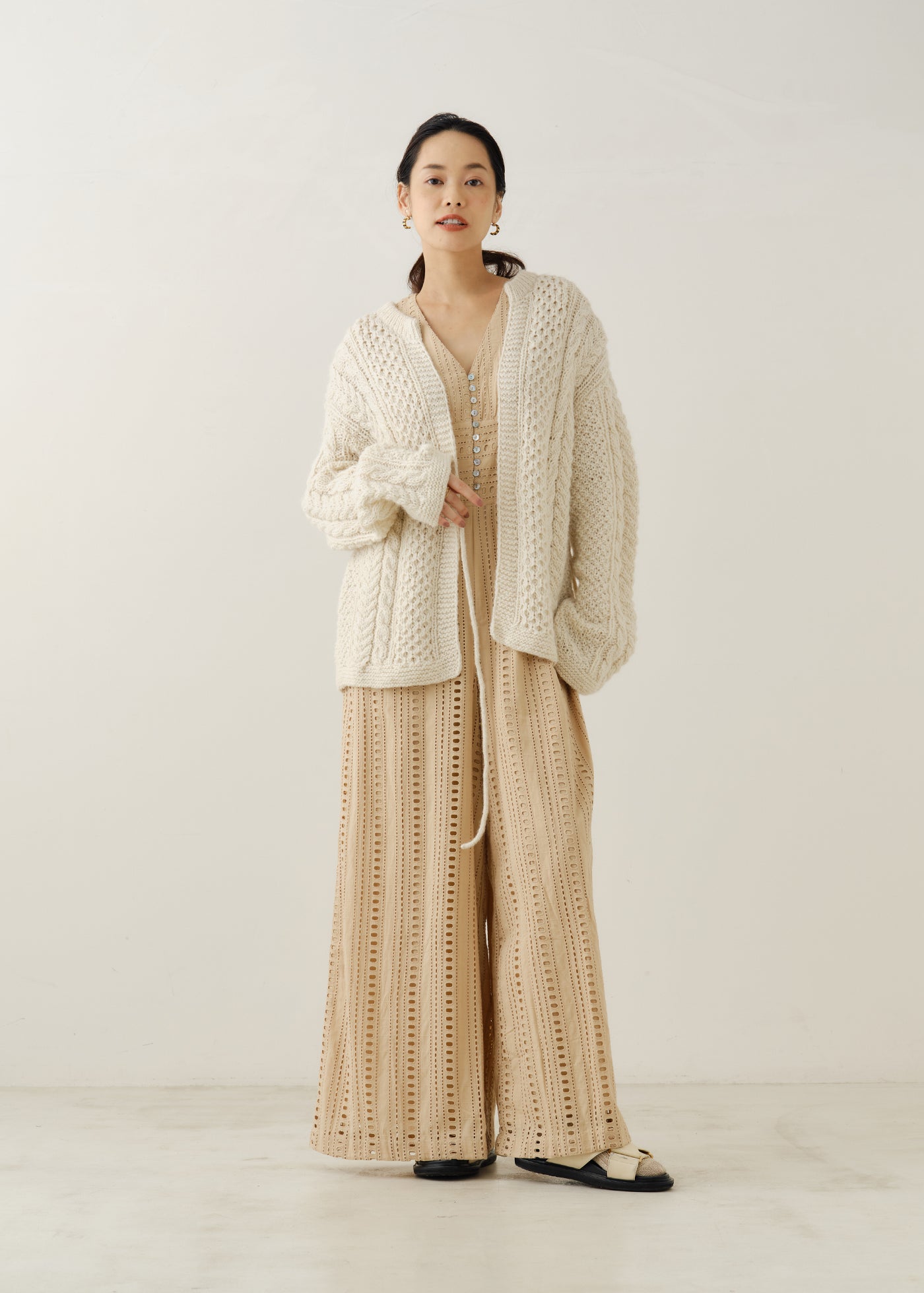ヘリテ arancardigan ハンドアランカーディガン 長袖 38 M 青 Hériter Hand Aran Cardigan | Pasand by ne Quittez pas | パサン
