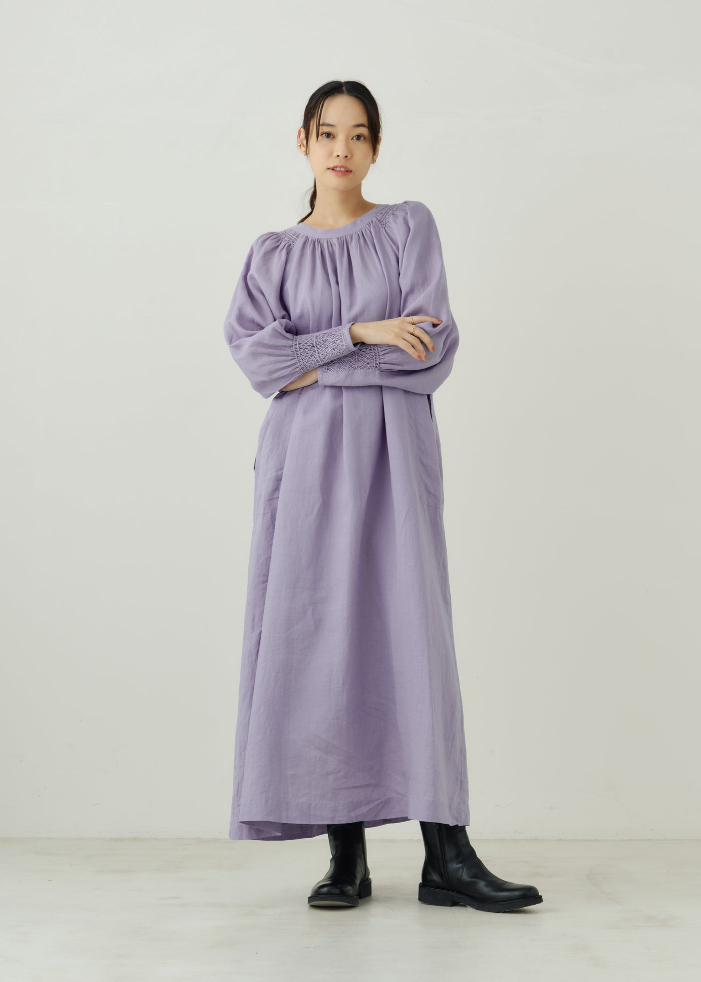 Ramie Smocking Lsv Dress | Pasand by ne Quittez pas | パサンドバイ