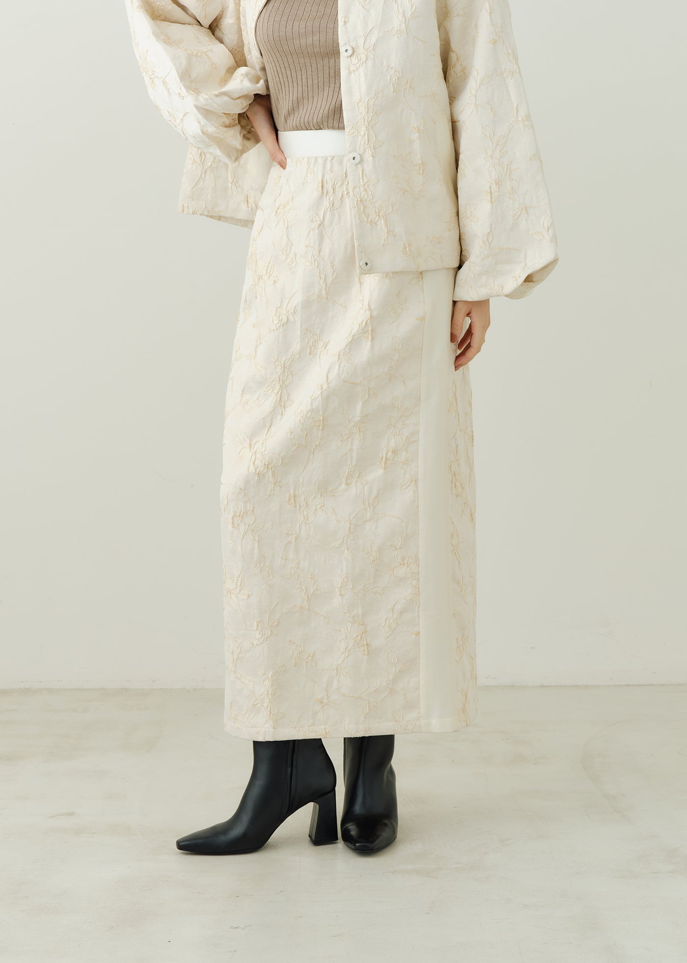 Flower Jacquard Skirt | Pasand by ne Quittez pas | パサンドバイ