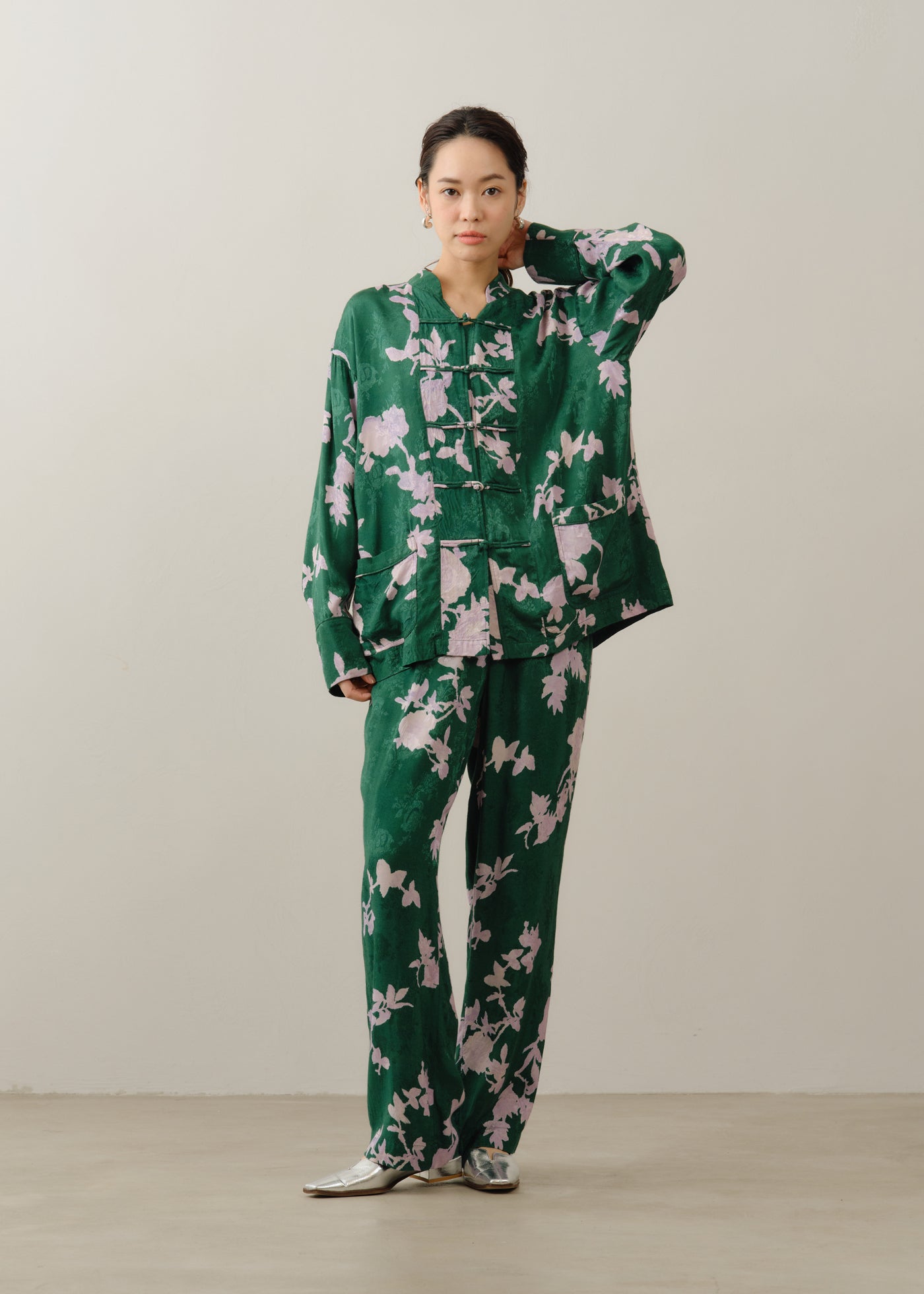 Shantoon Jacquard Rose Print China Jacket | Pasand by ne Quittez