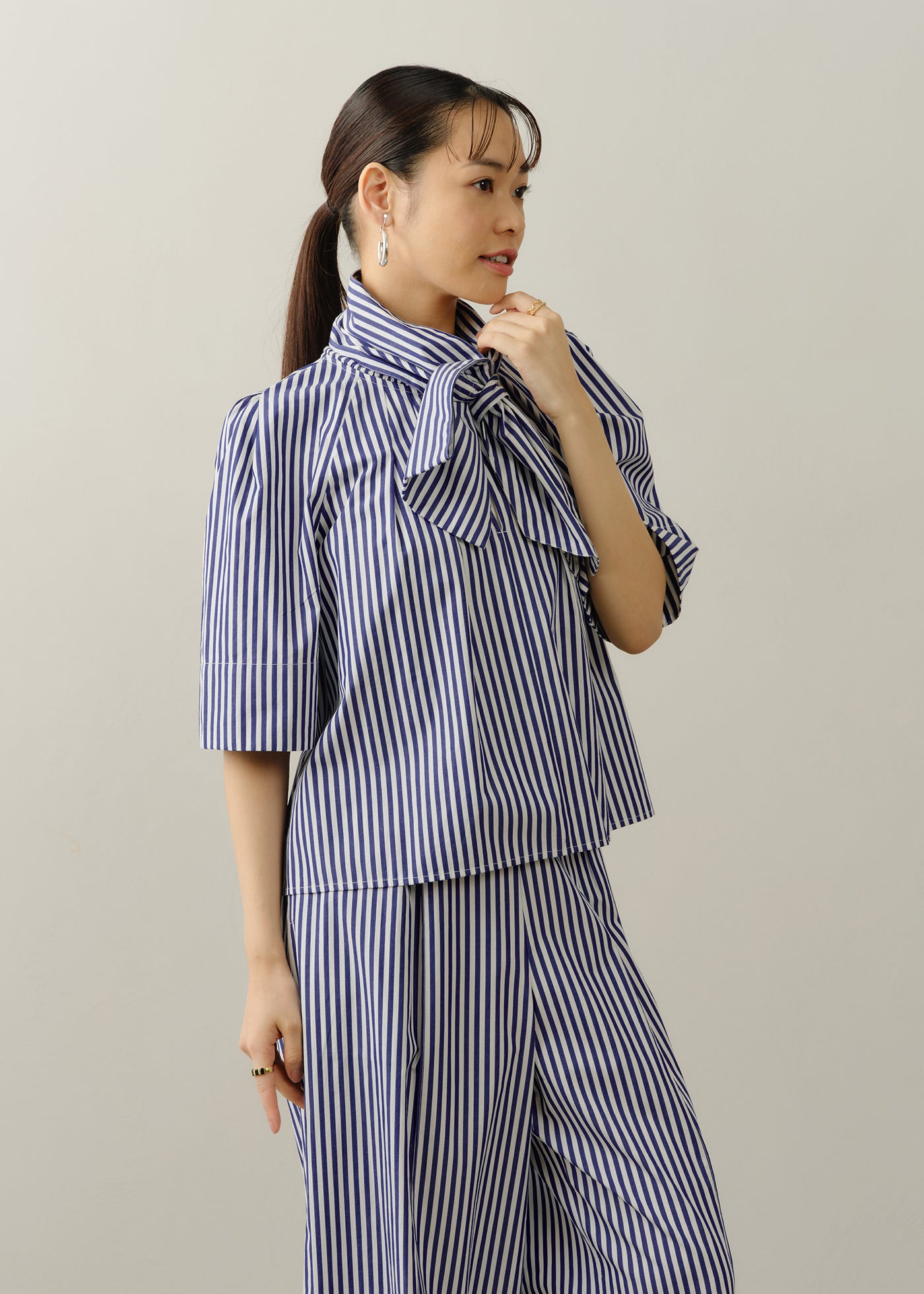 yuka✨ ヘイブ バレリーナトップス バレリーナブラウス Poplin Bow Tie Top | Pasand by ne Quittez pas | パサンドバイヌキテパ