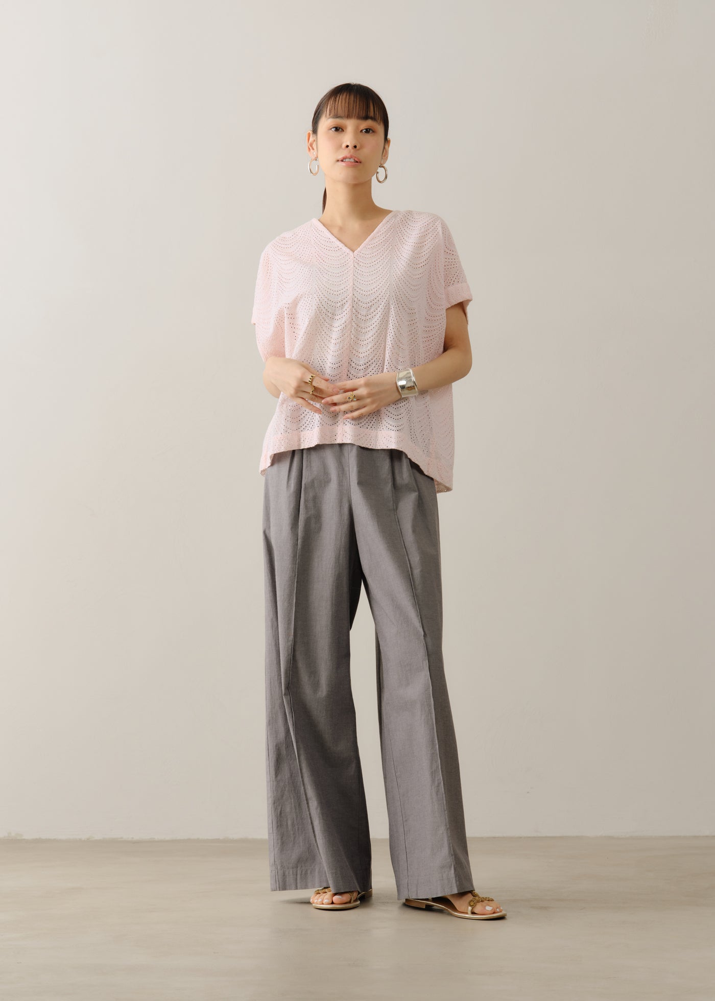 6月上旬お届け予定】Cotton Voile Neem Cifre Embroidery Sleeveless