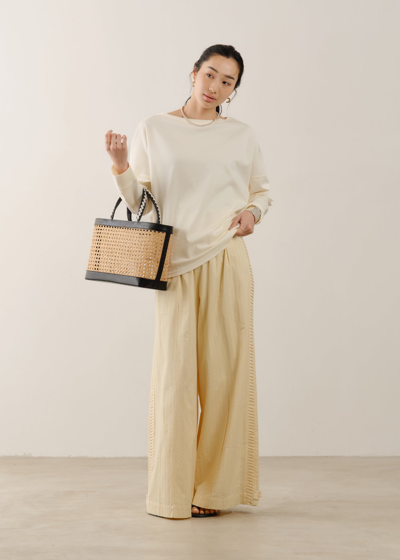 Ponte Boat Neck Top | Pasand by ne Quittez pas | パサンドバイヌキテパ