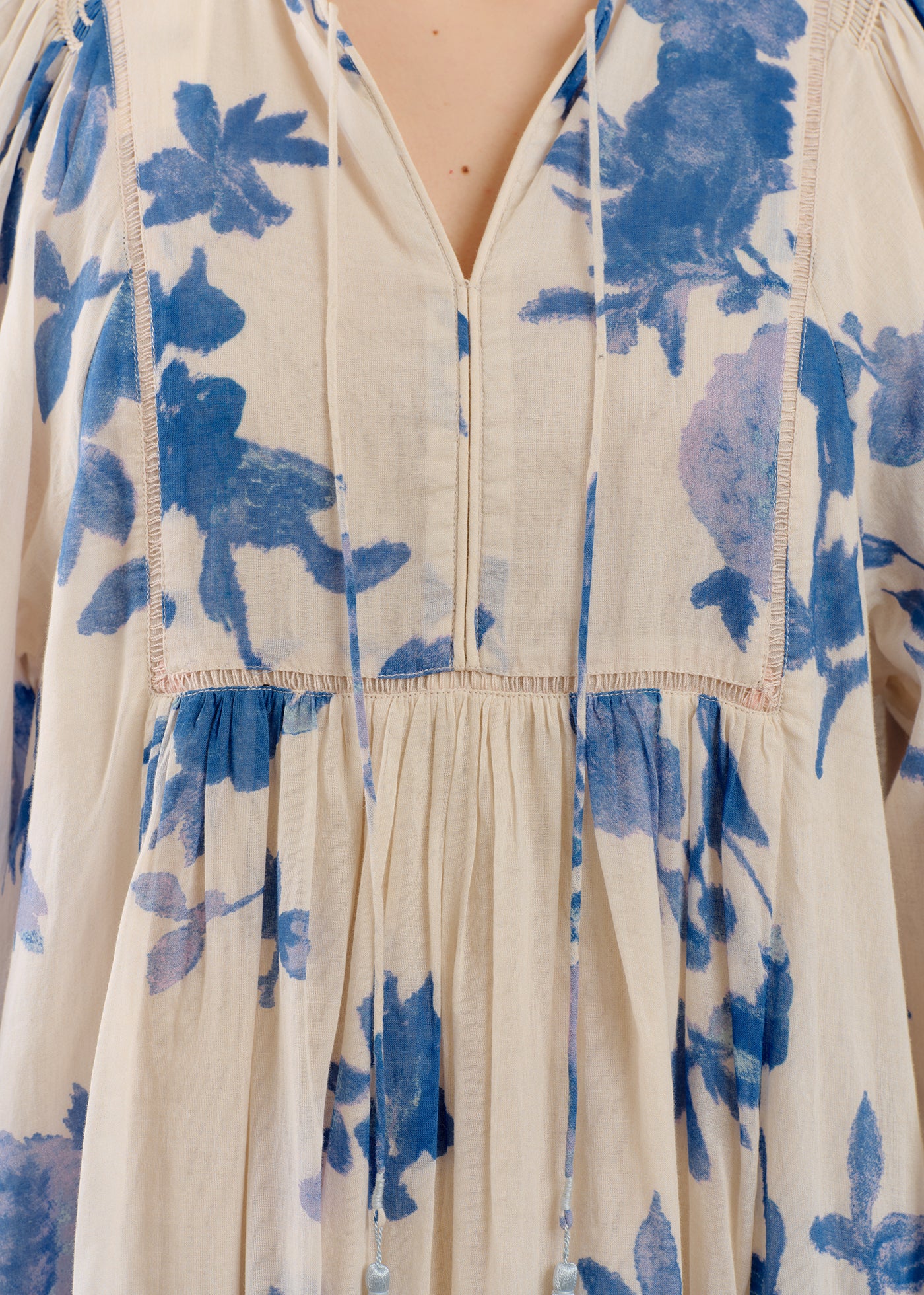 【3/4 10時発売】Cotton Voile Rose Print Hand Smocking Dress