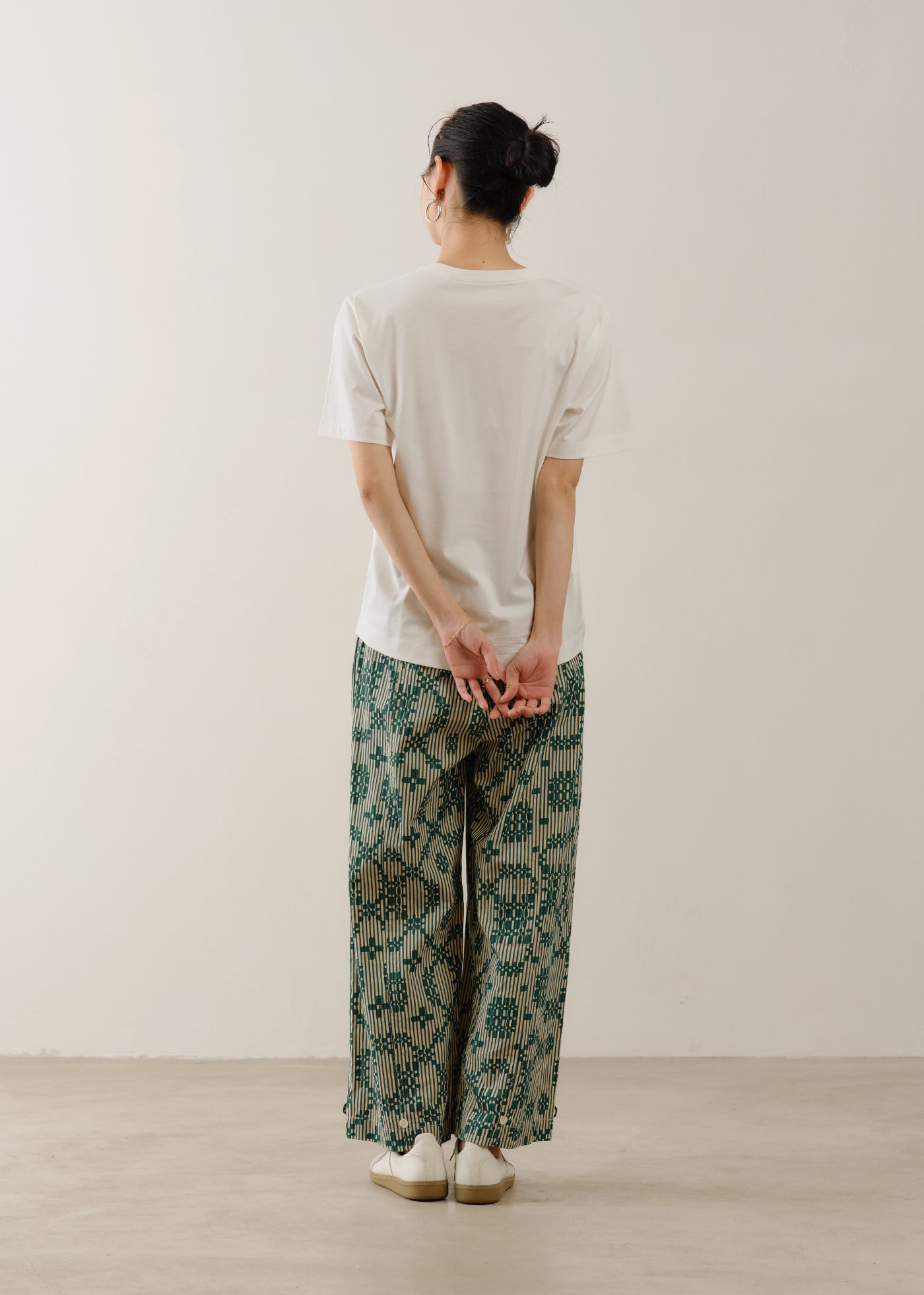 Cotton Flower Signal Print Pants | Pasand by ne Quittez pas