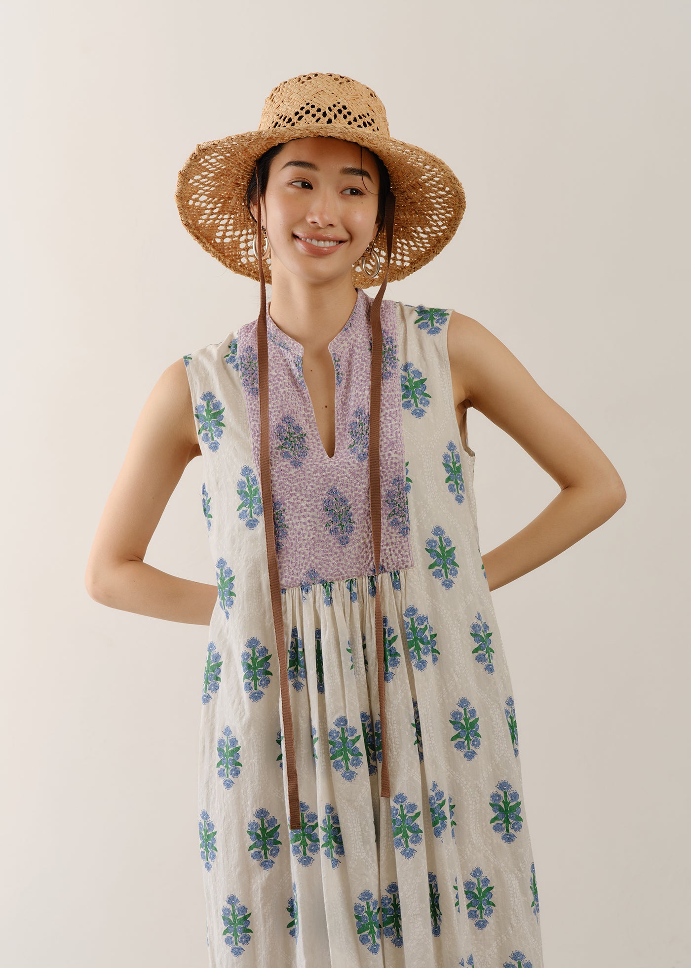 Cotton Jacquard Iberis Print Embroidery Sleeveless Dress | Pasand