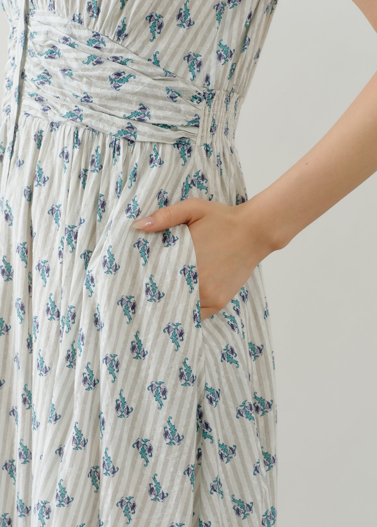 Cotton Jacquard Stripe Small Flower Print Sleeveless Waist Gather