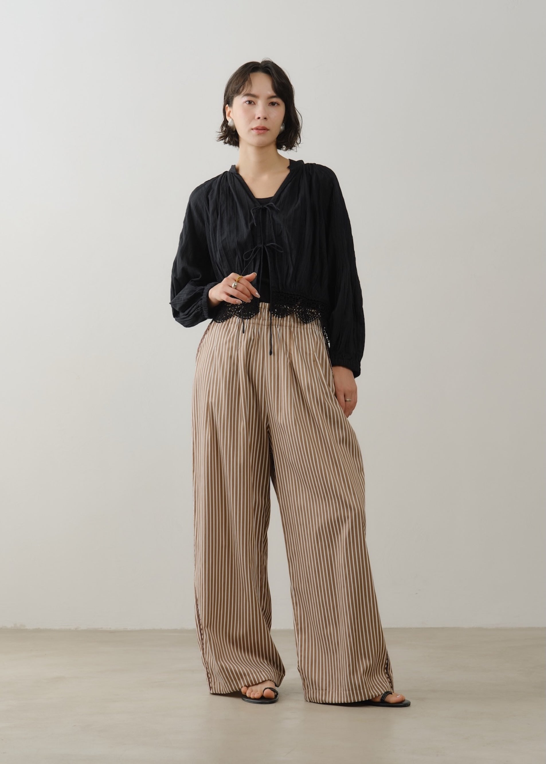 Cambric Dobby Lace Blouse | Pasand by ne Quittez pas | パサン