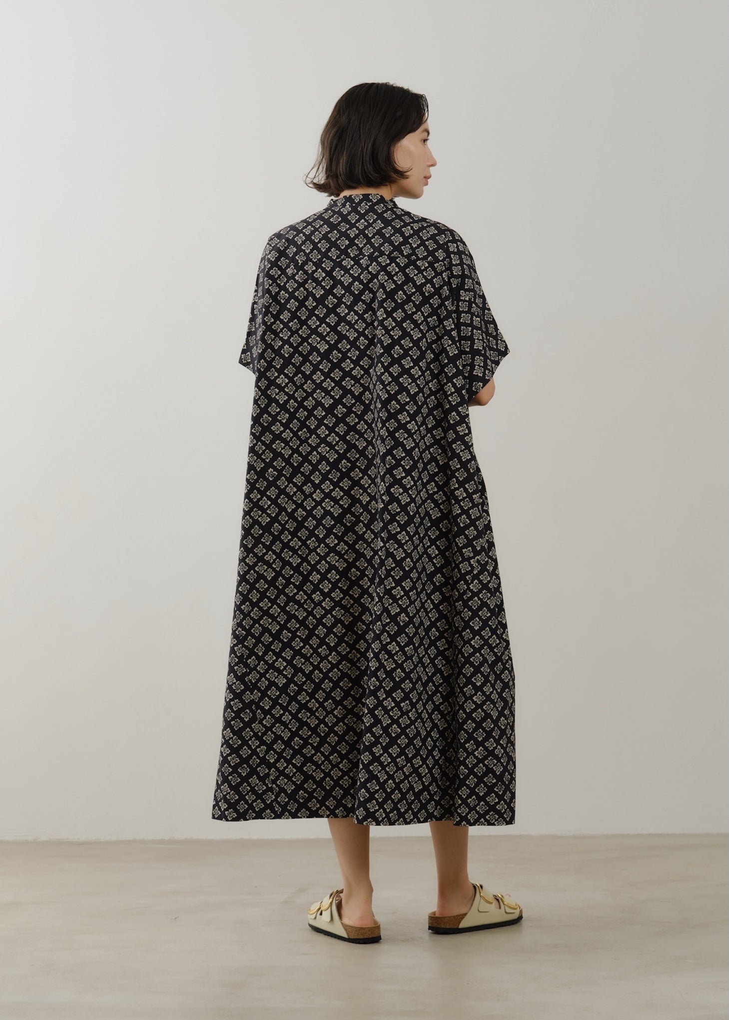 7/8 10時発売】Poplin Print Big Shirts Dress | Pasand by ne Quittez